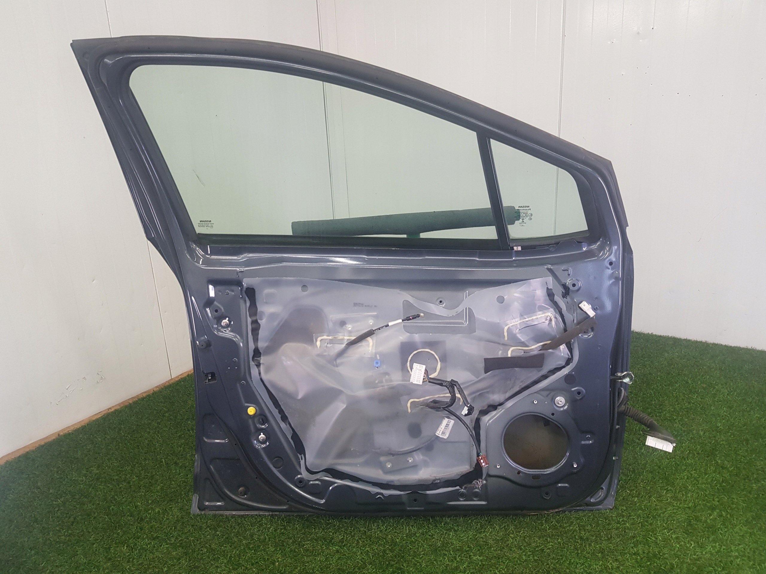 door left front NISSAN MICRA K14
