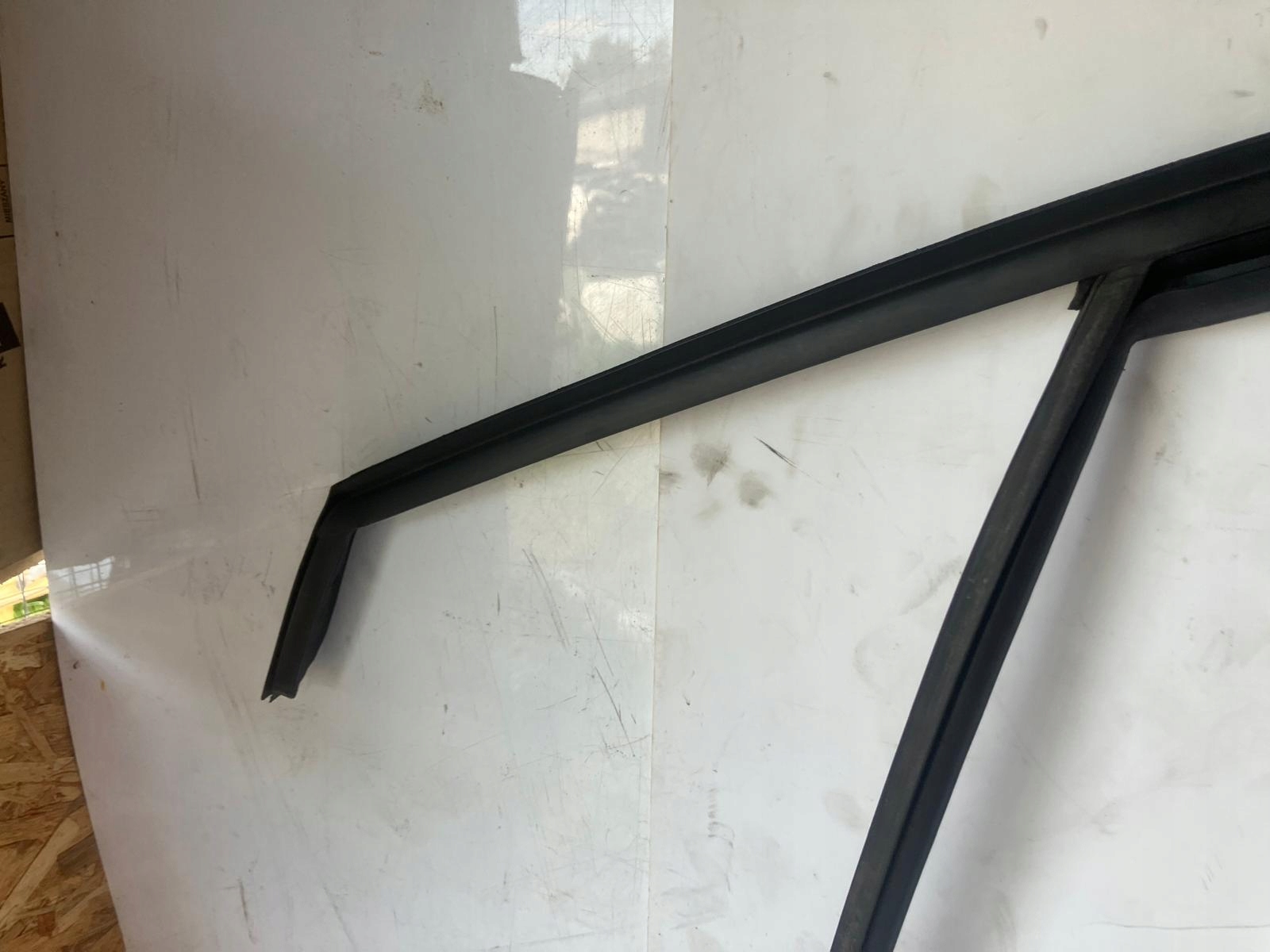 frame gasket door left front CITROEN C3 III 9813201980