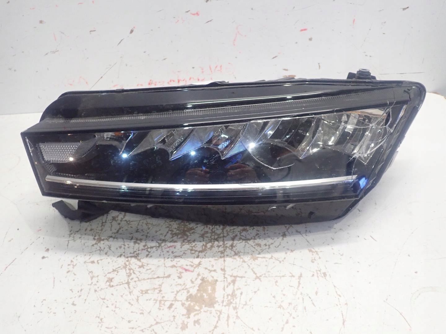 light front left SKODA OCTAVIA IV 2020- FULL LED