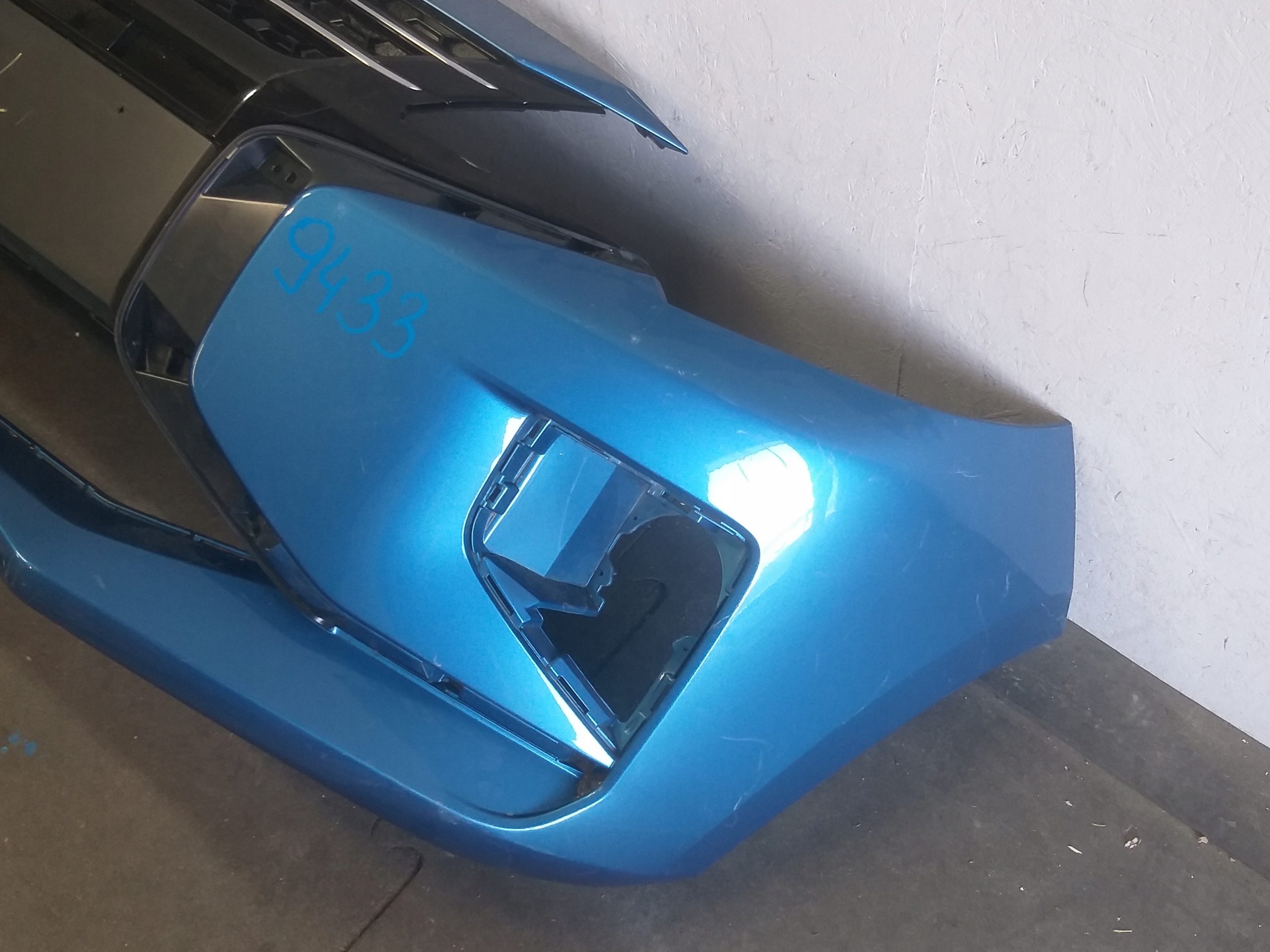 BUMPER FRONT MITSUBISHI SPACE STAR III 3 19