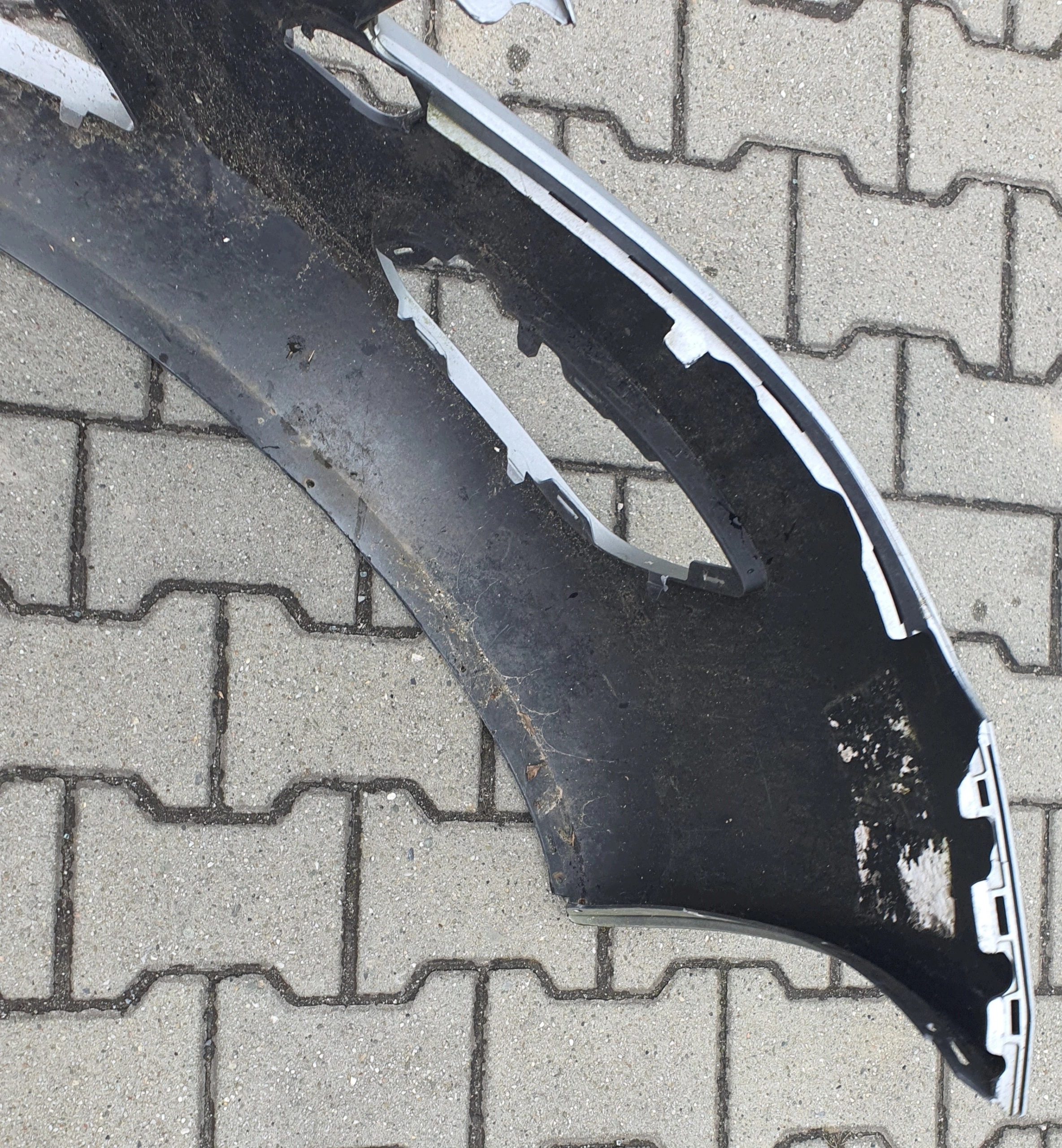 VOLVO S60 V60 10-13 front bumper front OE 31290811