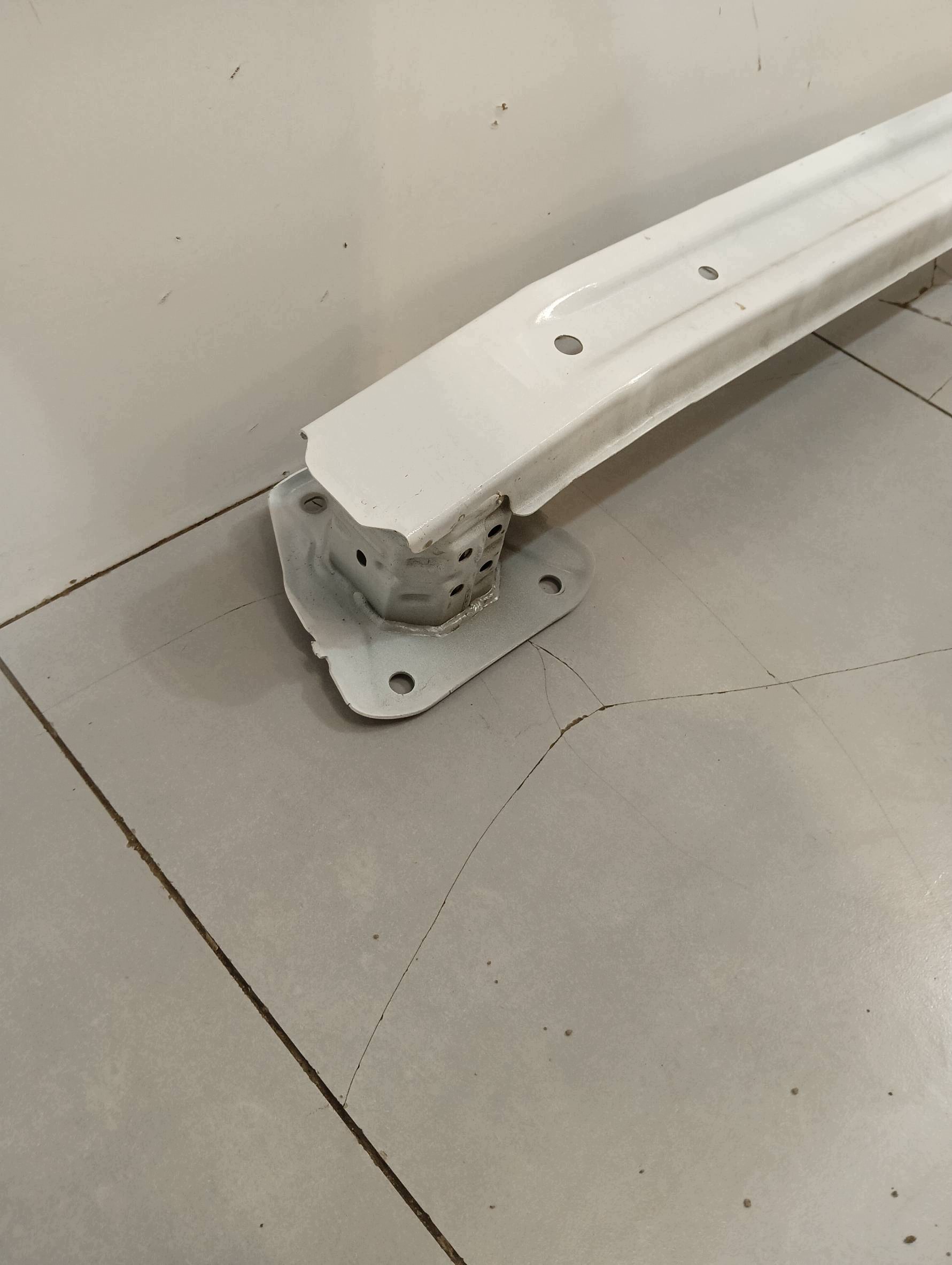 traversa paraurti posteriore Toyota Corolla XII (2018-) E21