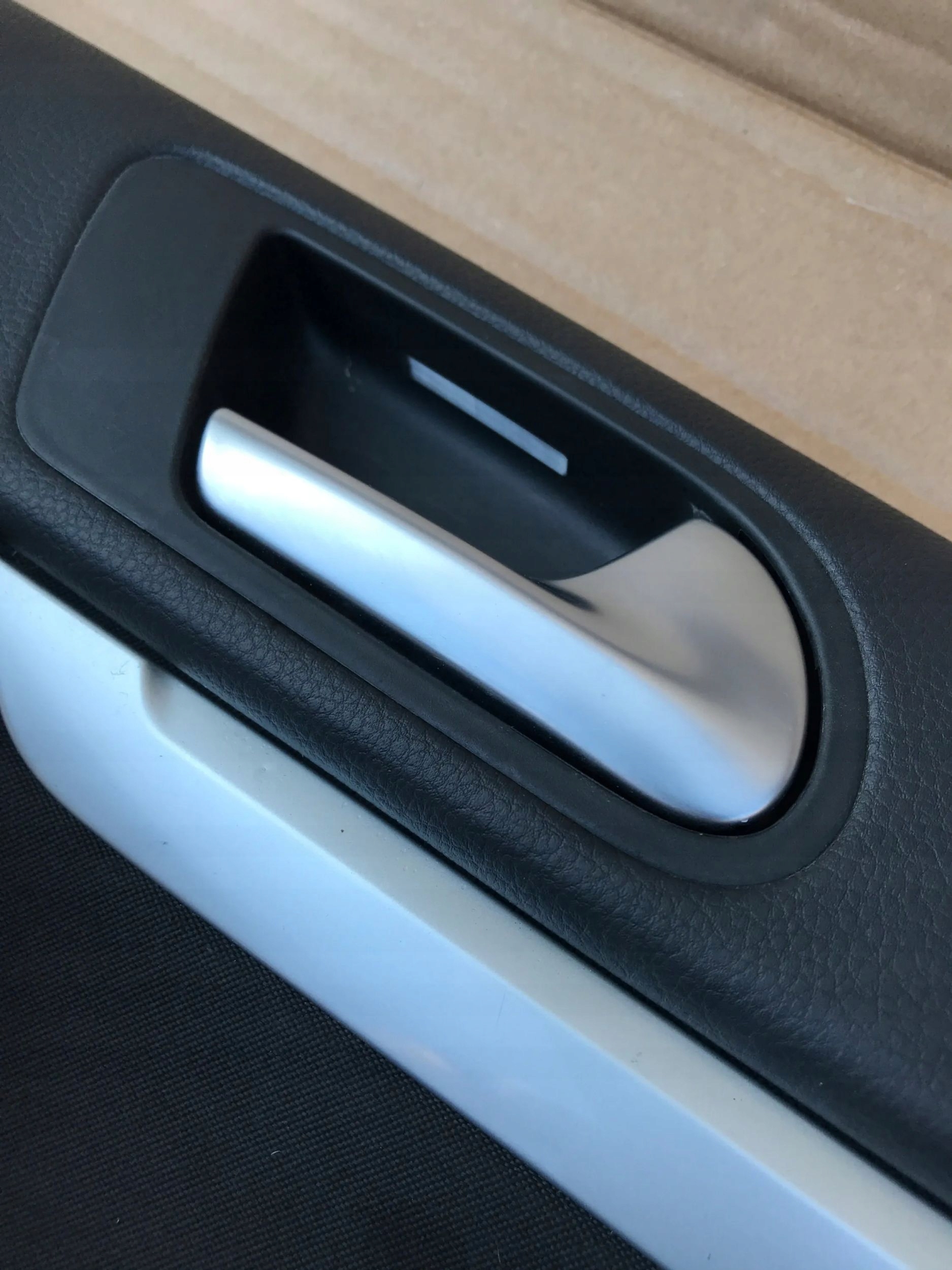 side upholstery right front VW TIGUAN LIFT 5N EU 0009