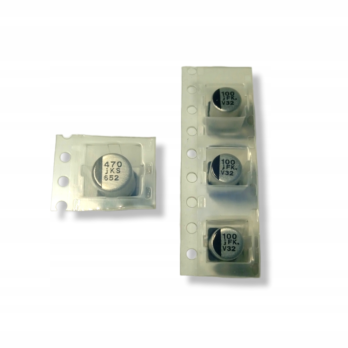 Komplet kondensatorów SMD - Gameboy Advance