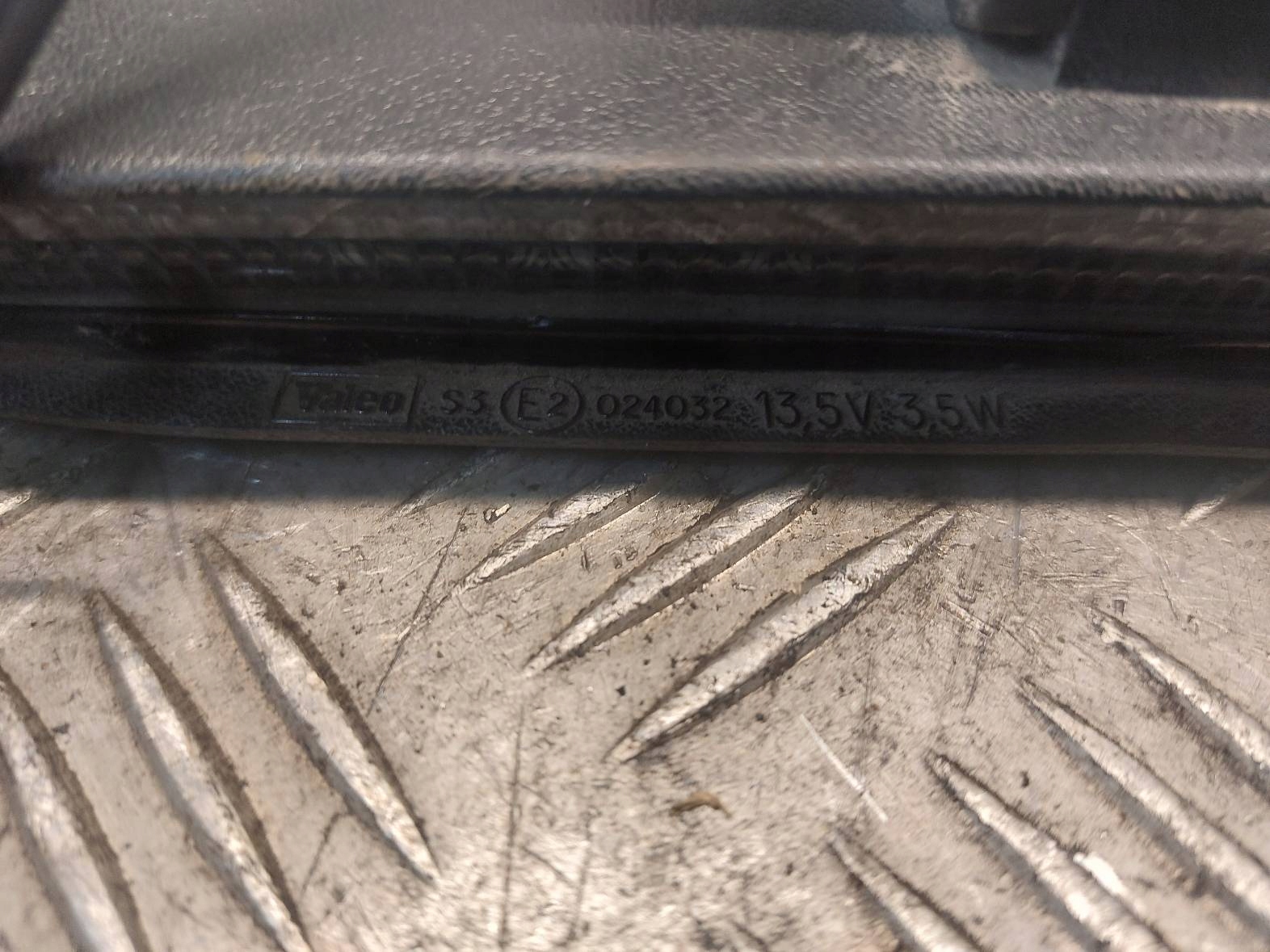 stand TRZECIE light STOP SUZUKI VITARA and E2024032