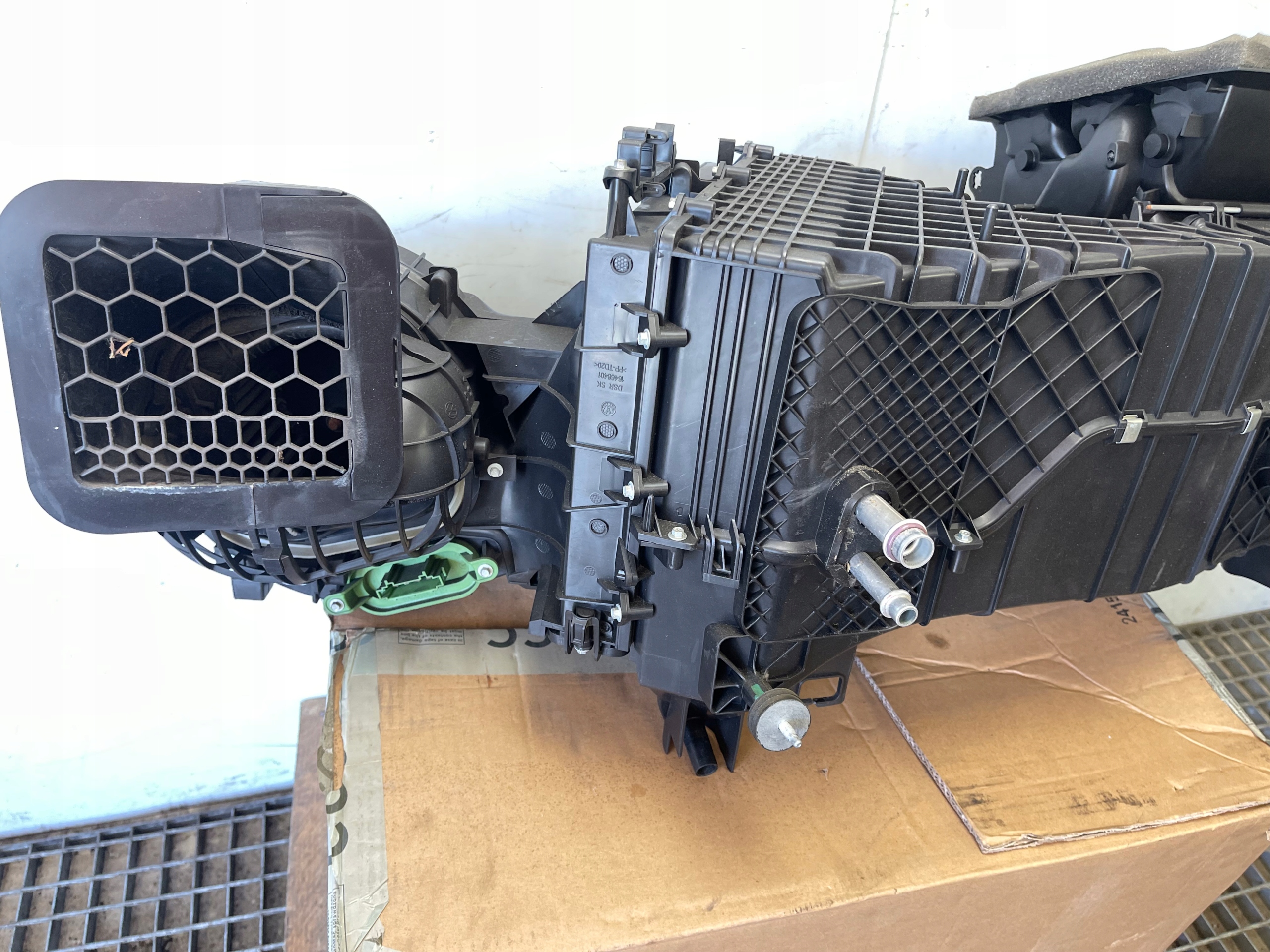 VW T6 TRANSPORTER heater for front complete CLIMATIC 7E1816005