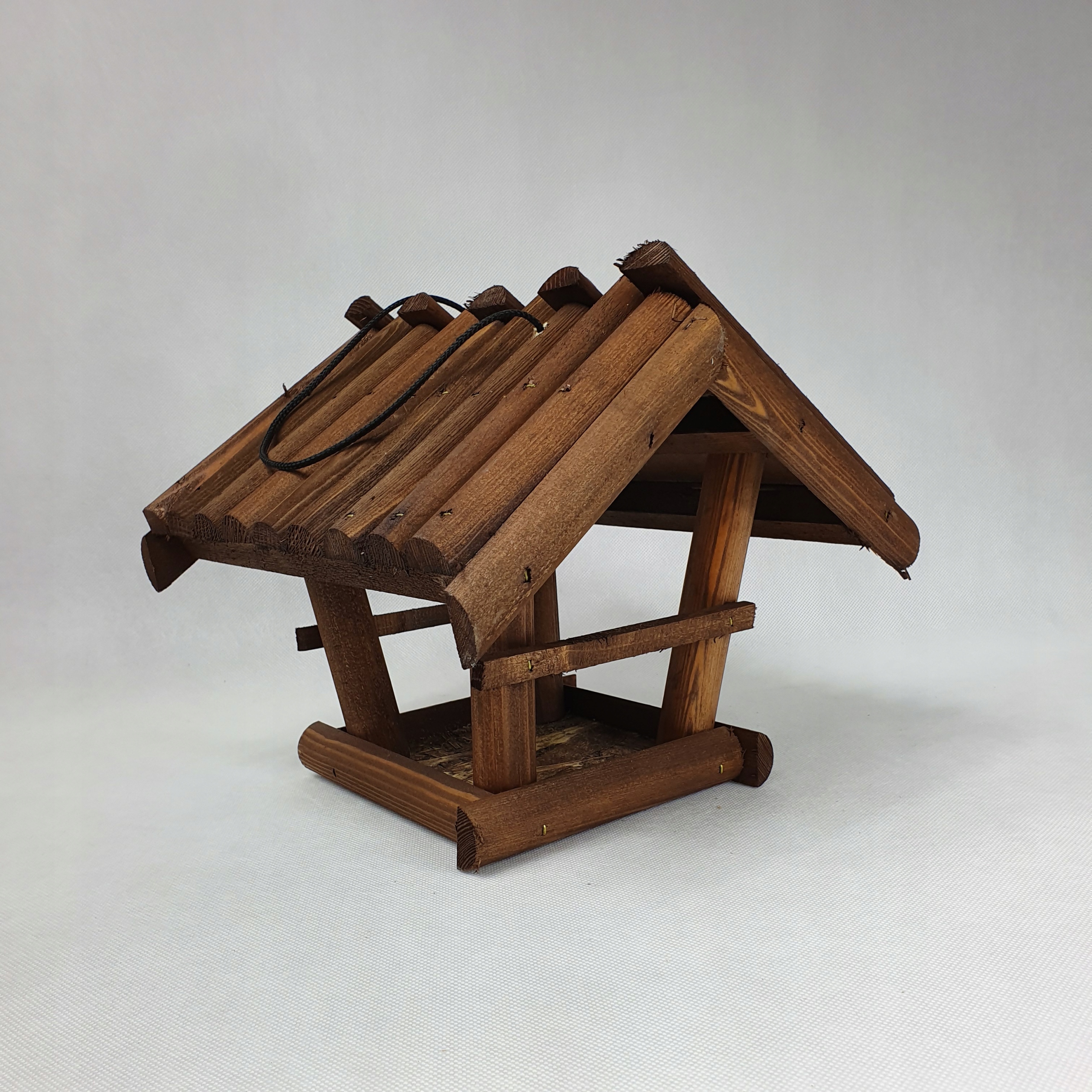 

Karmnik dla ptaków zimujących, wiszący budka domek