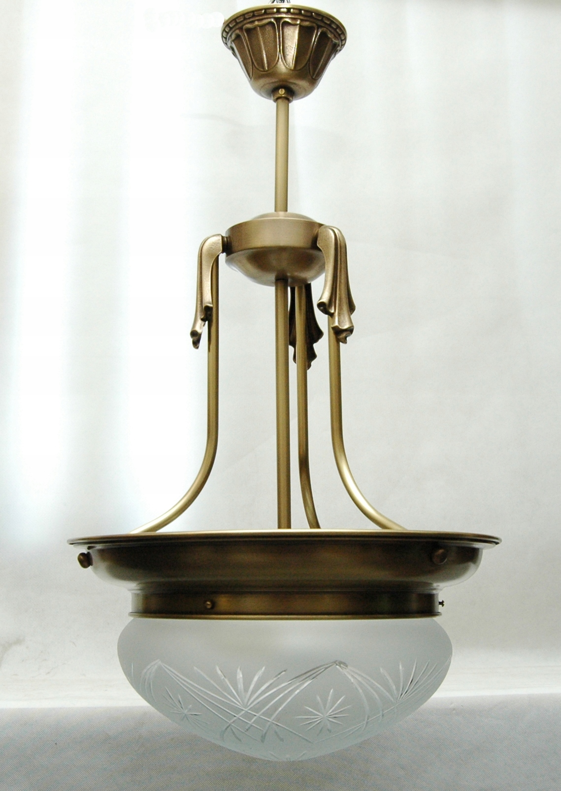 Mosadzný luster, závesná mosadzná lampa, priemer 35 cm