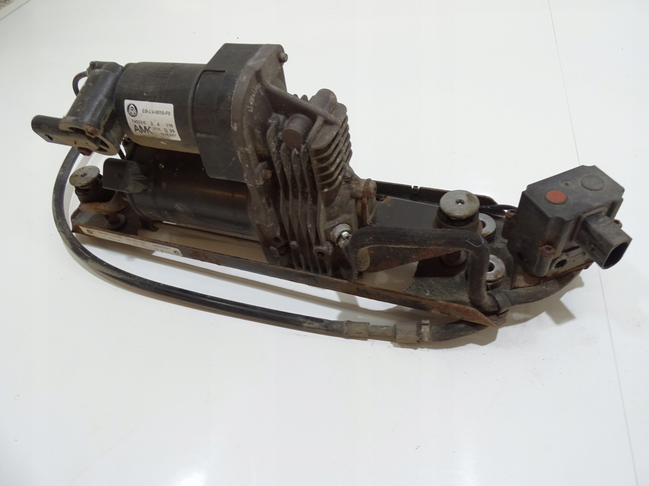 compressor; springing NIVO BMW E61 6777827 (4817442)
