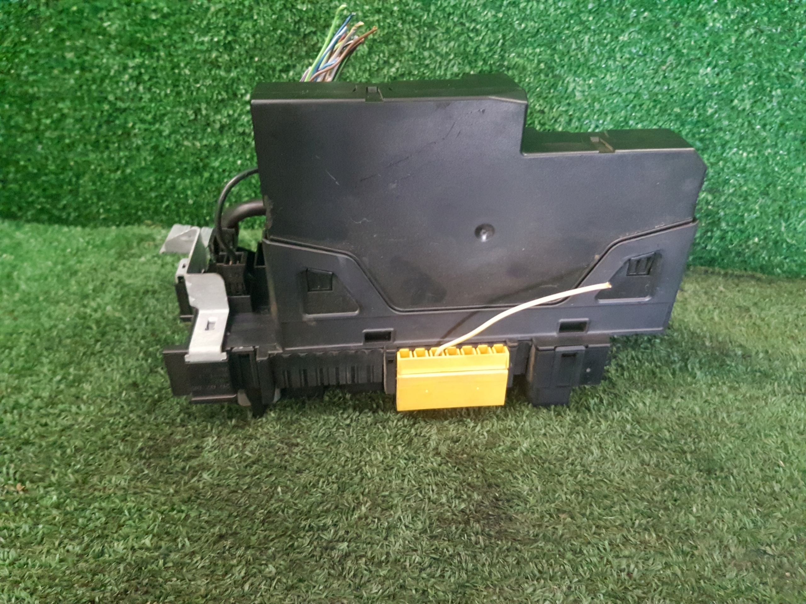 module control unit SAM MERCEDES W204 2045458201 sedan 1.8 B