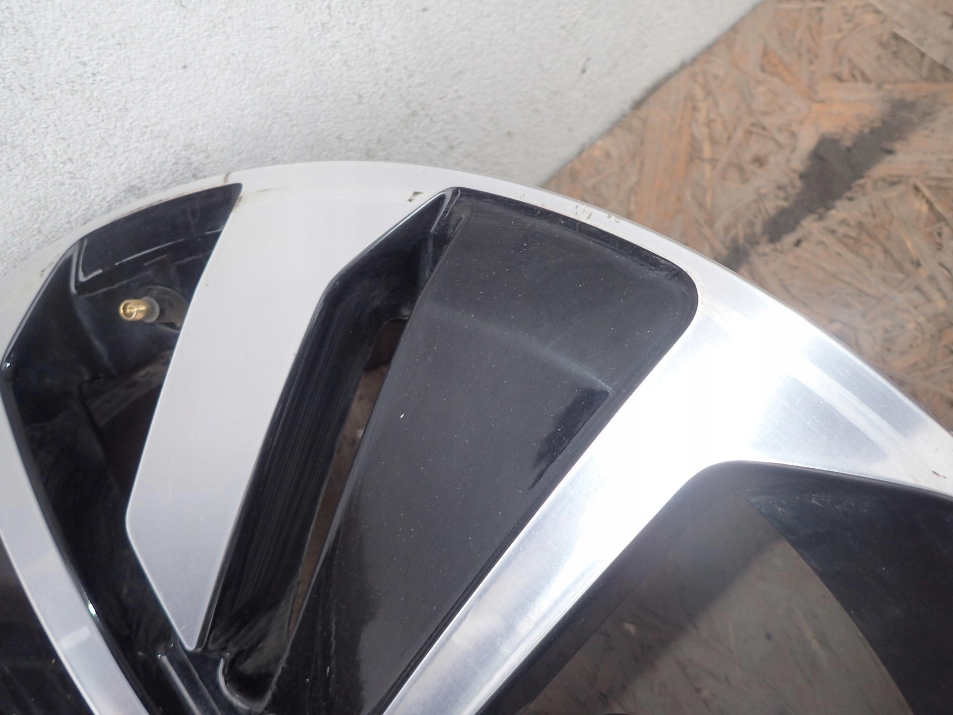 disk hliníkový VW ARTEON 19\ ET40 3G8601025P