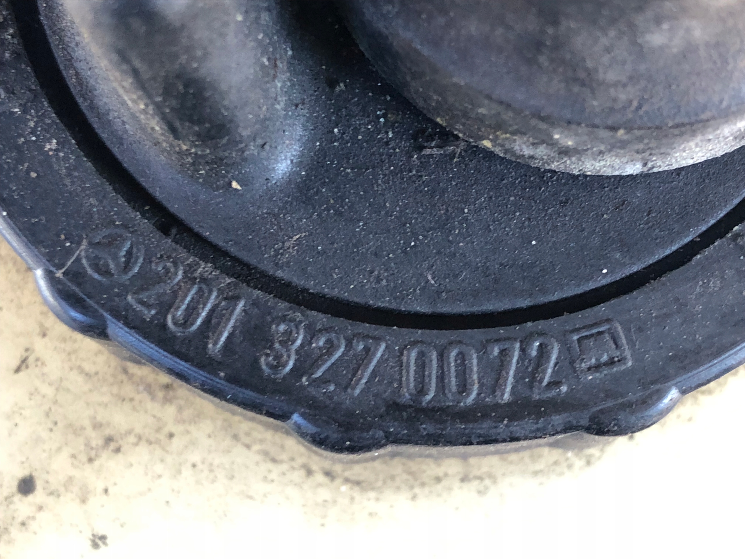 serbatoio LIQUIDO NIVO MERCEDES W124
