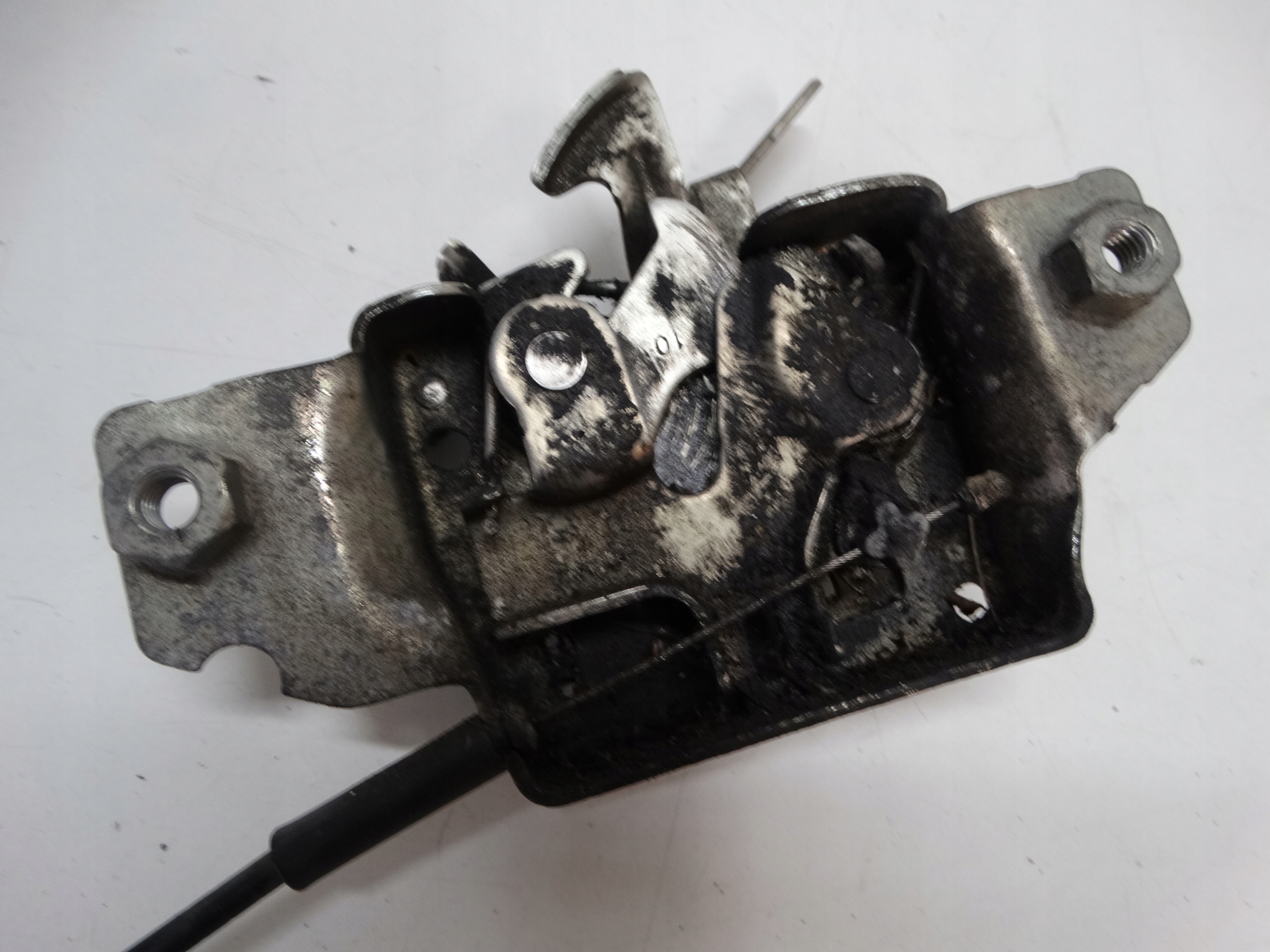 RYGIEL bonnet latch lock RENAULT CLIO III 8201004024