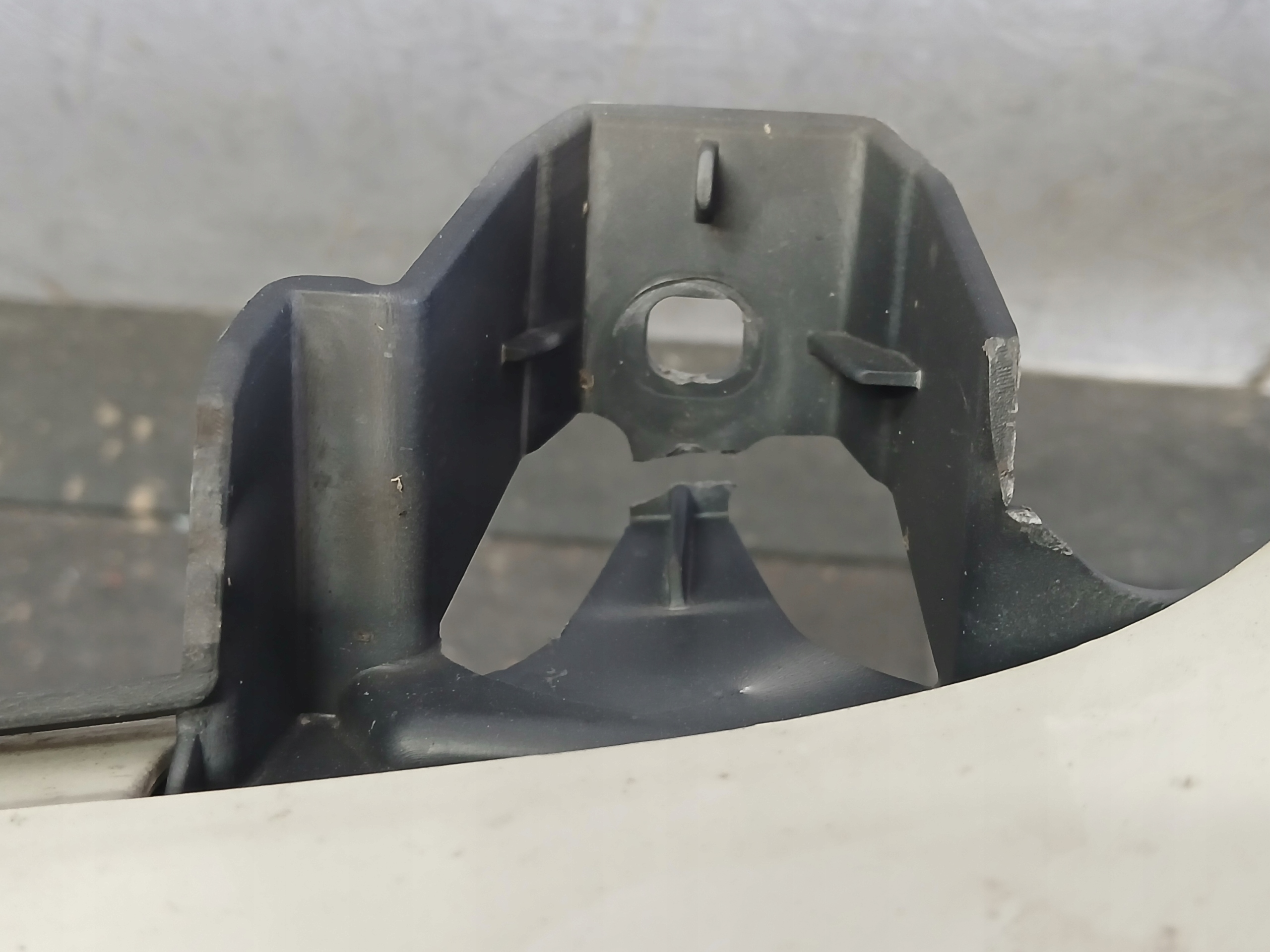 bumper front MERCEDES VITO W639 LIFT 10