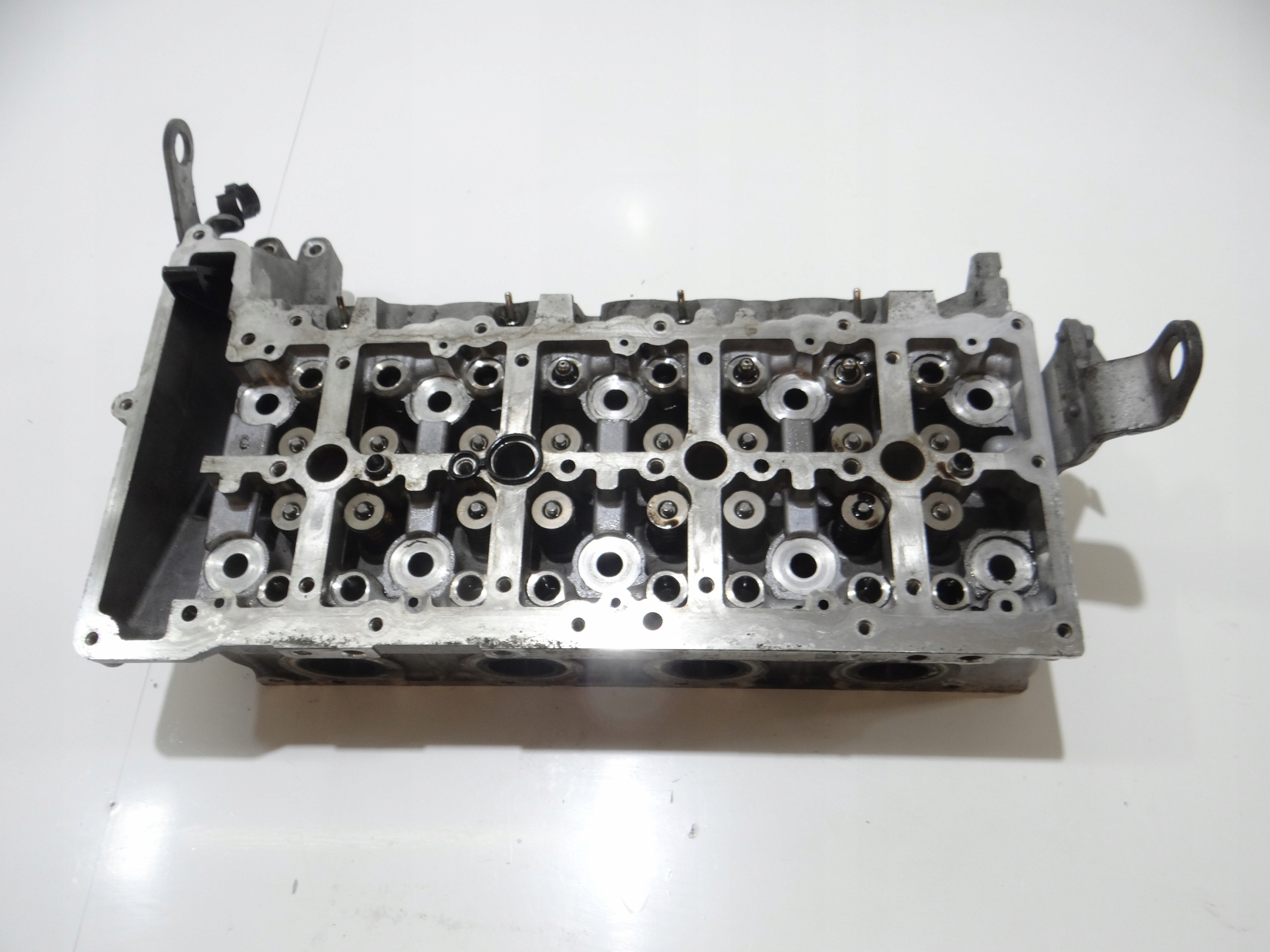 head. BMW E60 N47D20A OE 7797678