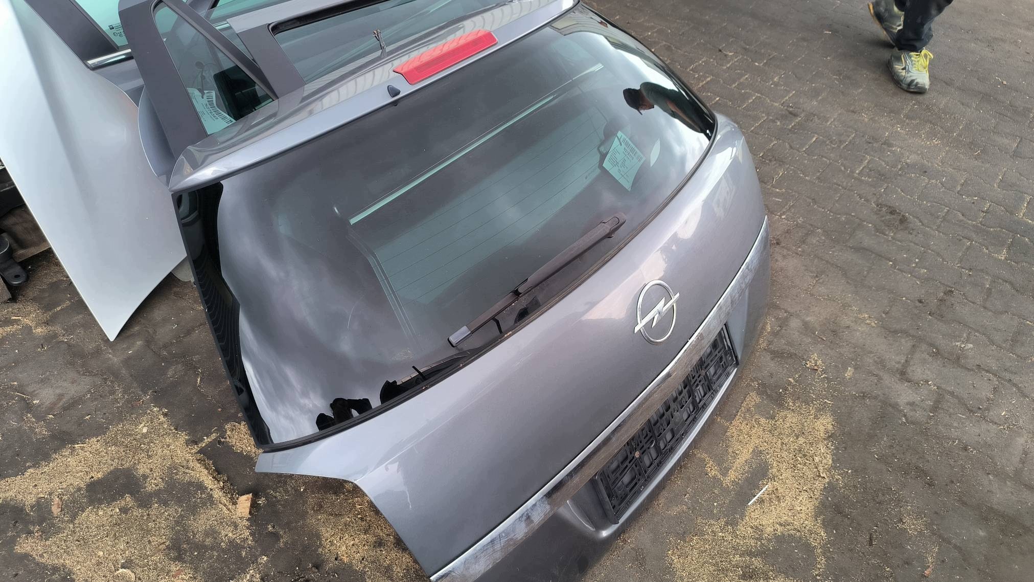 trunk door boot OPEL ASTRA H III KOMBI