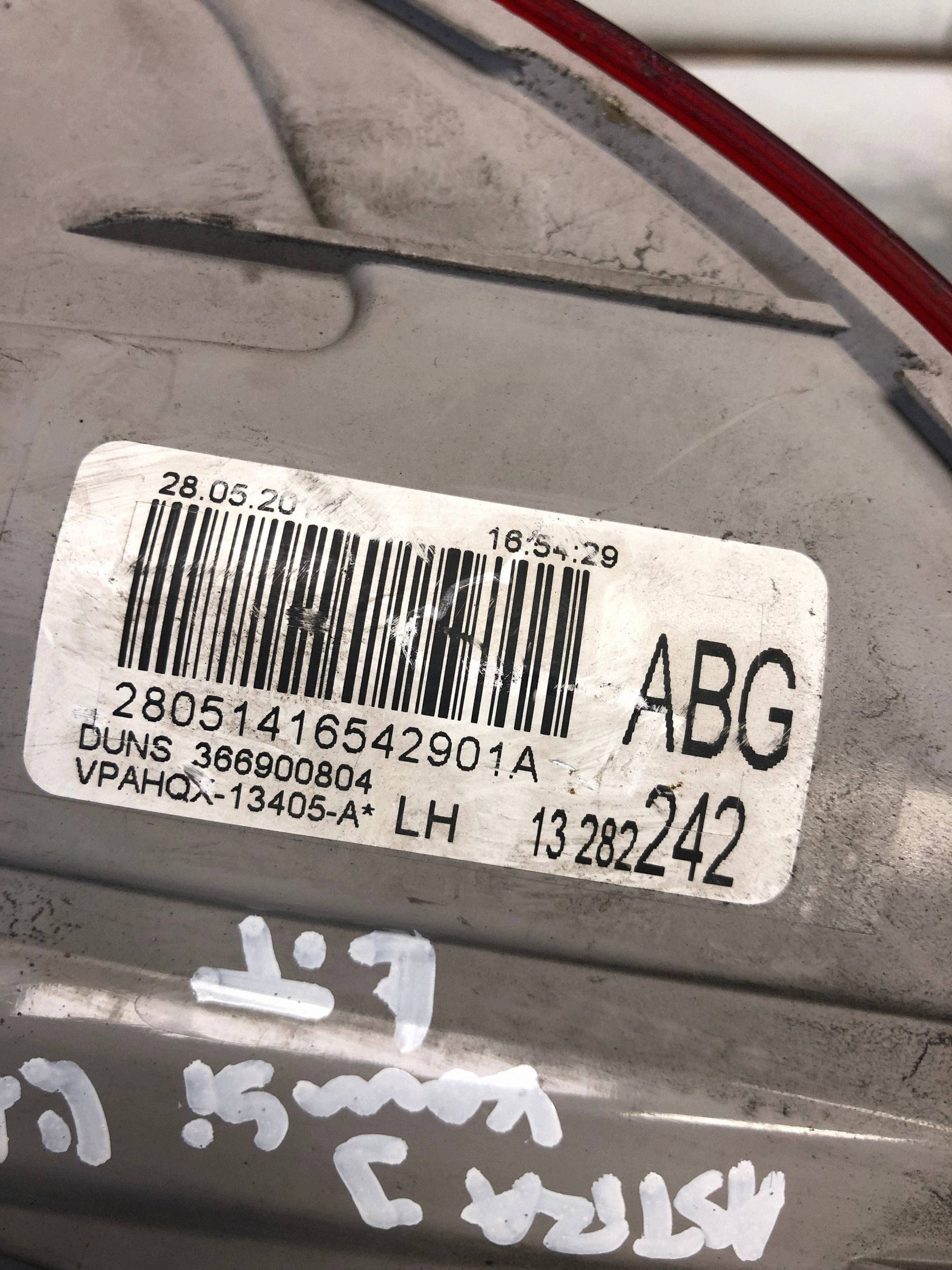 light left rear part OPEL ASTRA J KOMBI LIFT 13282242