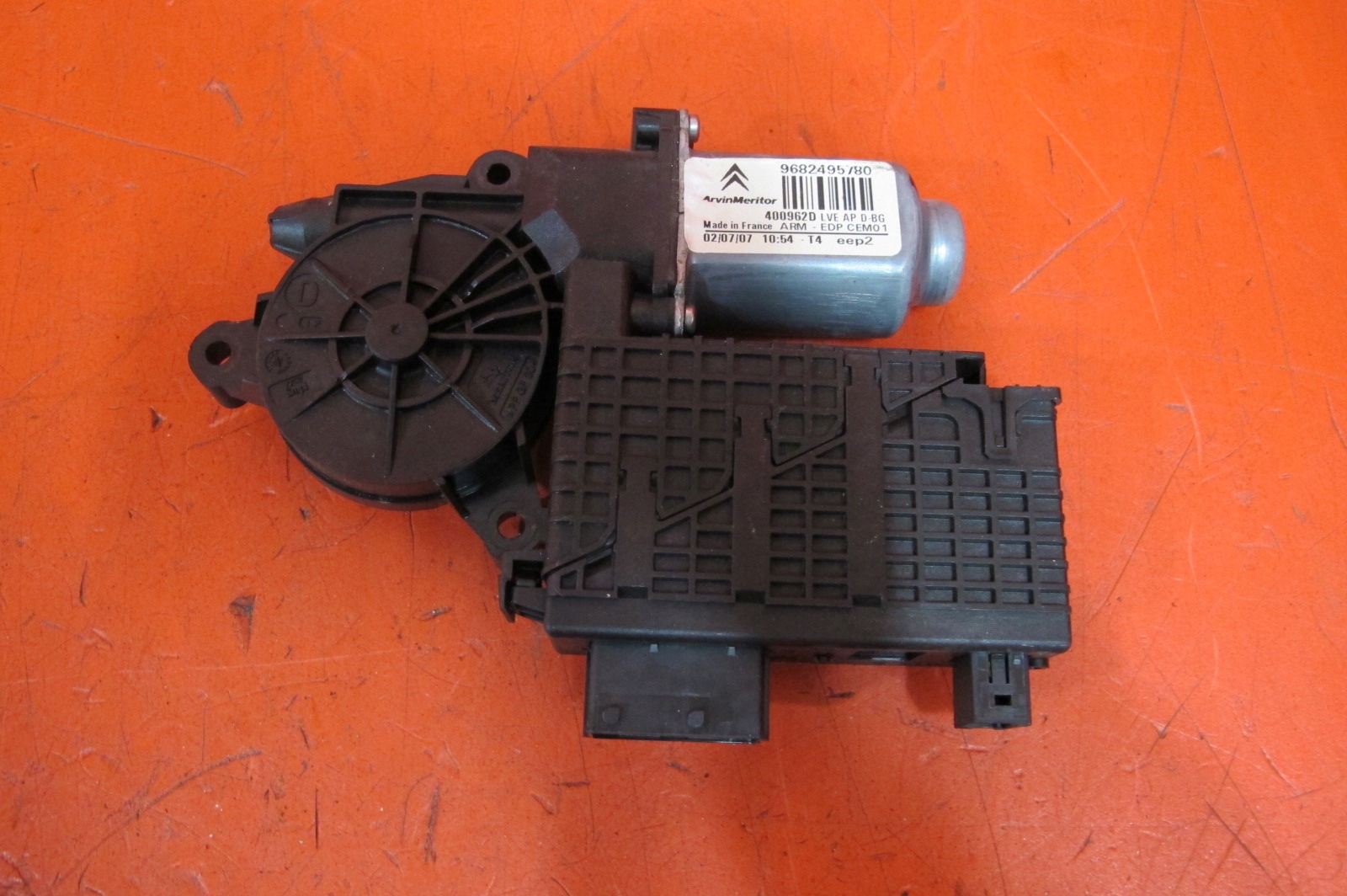 CITROEN C4 PICASSO and UA 06- mini motor windows right front front 9682495780