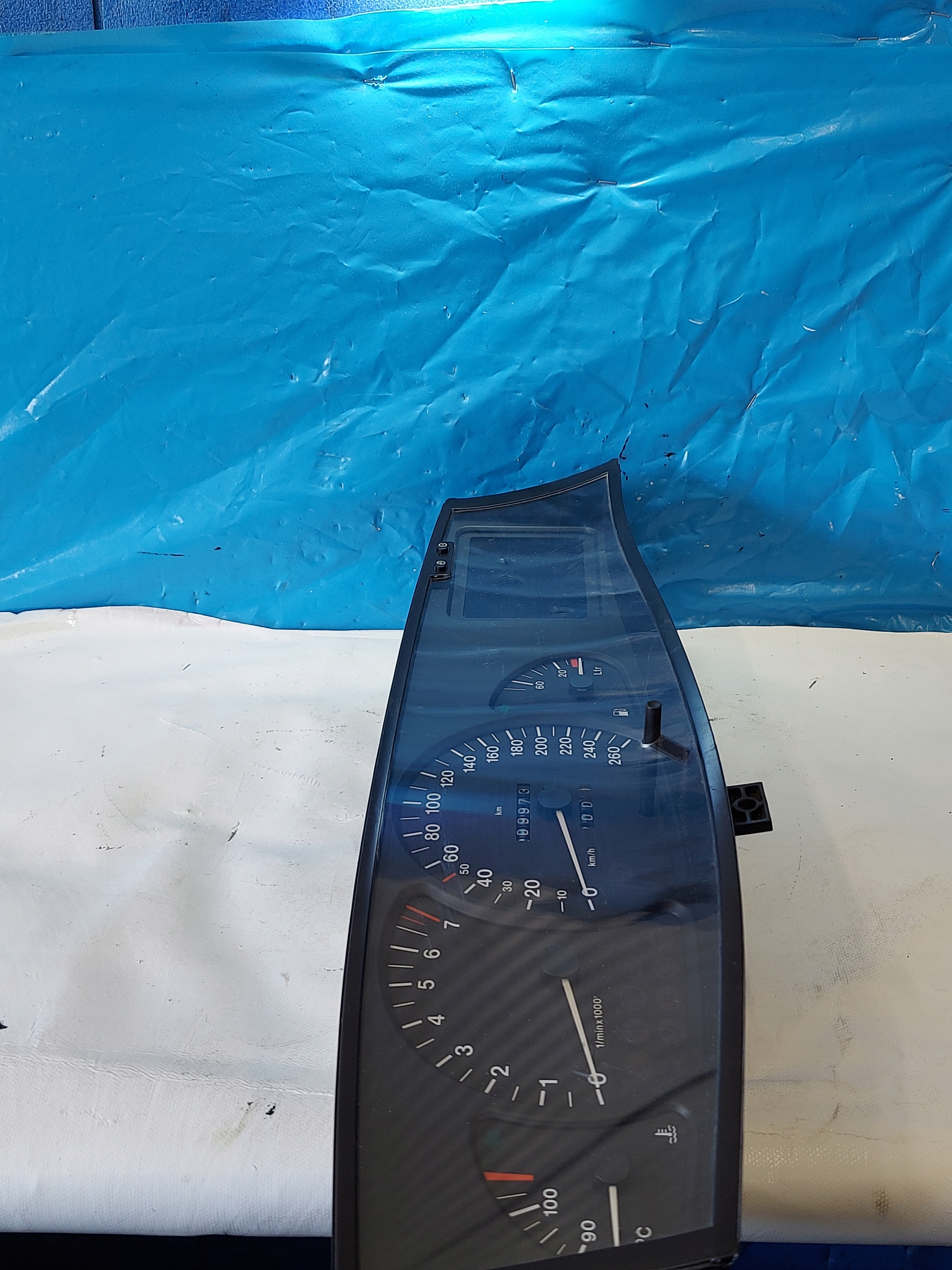 dials clock OPEL OMEGA 2.0 B 90493818