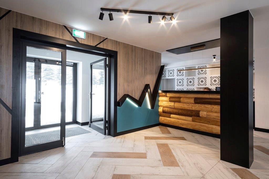 Plafon PLAZA 4L Szara Lampa Natynkowa Oprawa LED Rodzaj gwintu GU10