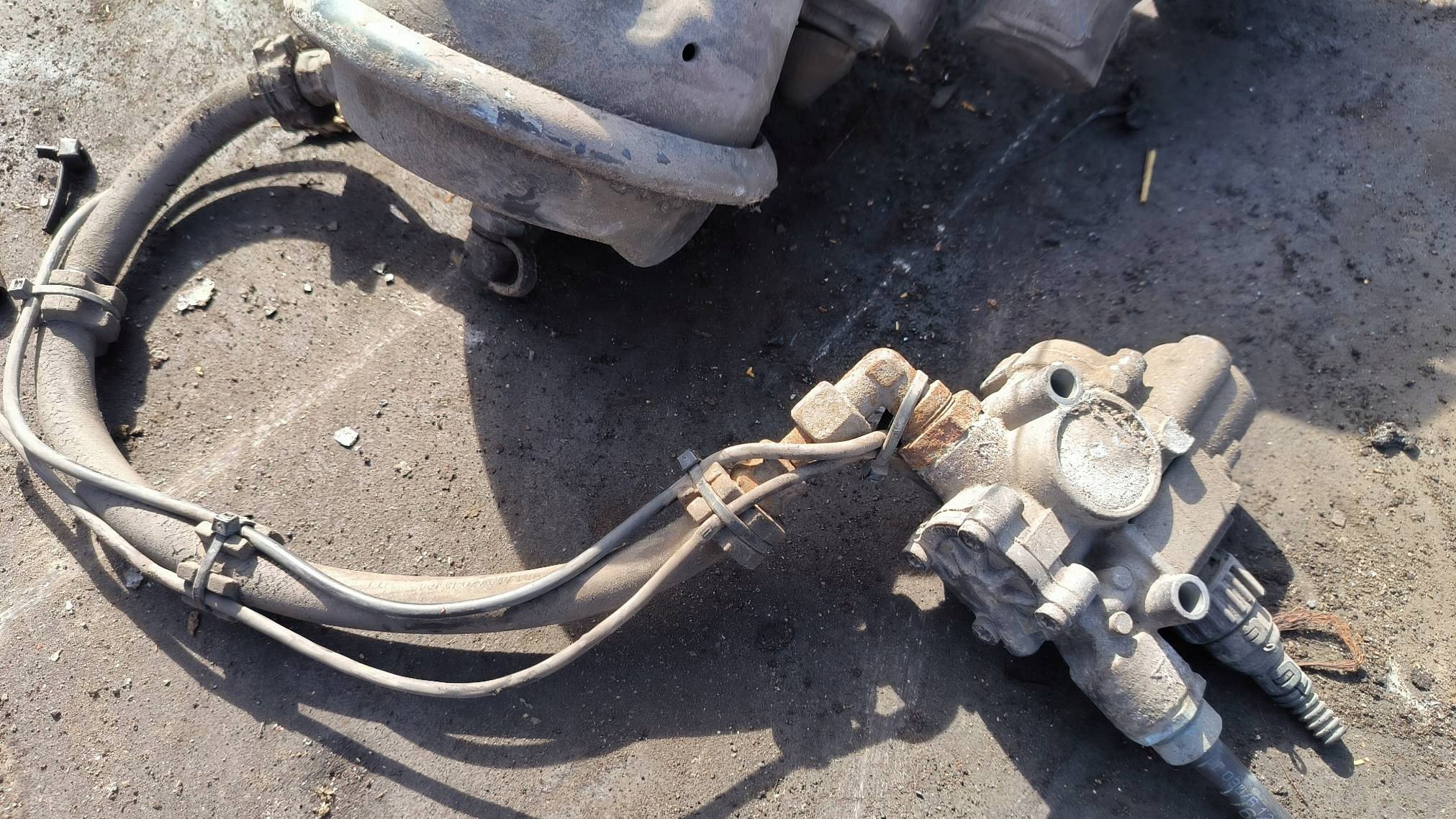 caliper brake front right IVECO STRALIS AS440ST/P LNG