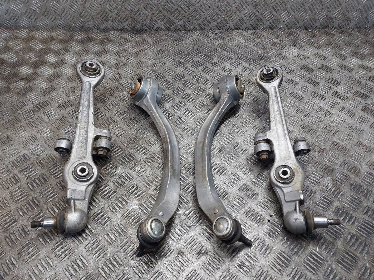 Querlenker vorne KOMPLET AUDI A4 B5 FL