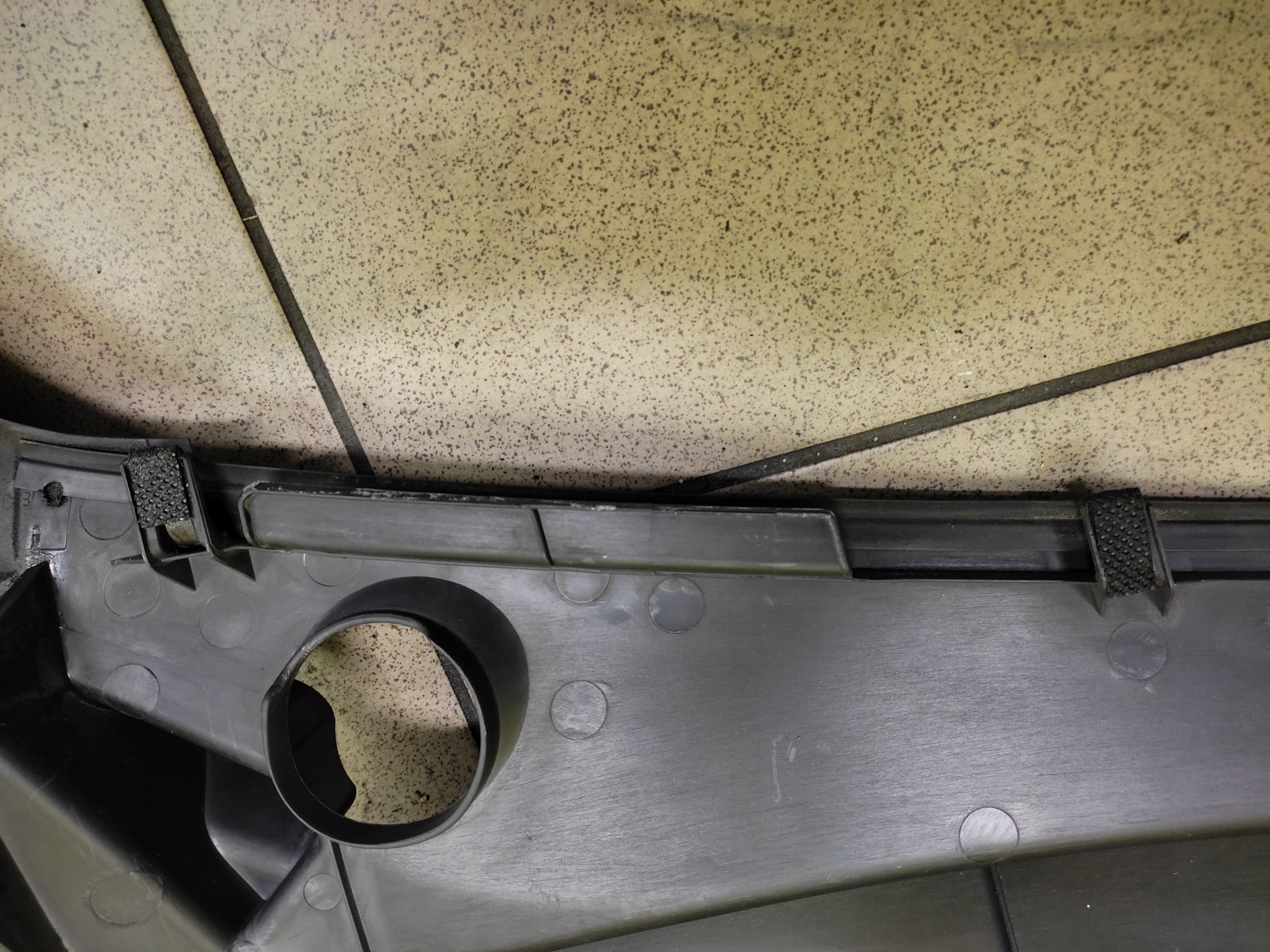 LEXUS RX300 torpedo 5570848041