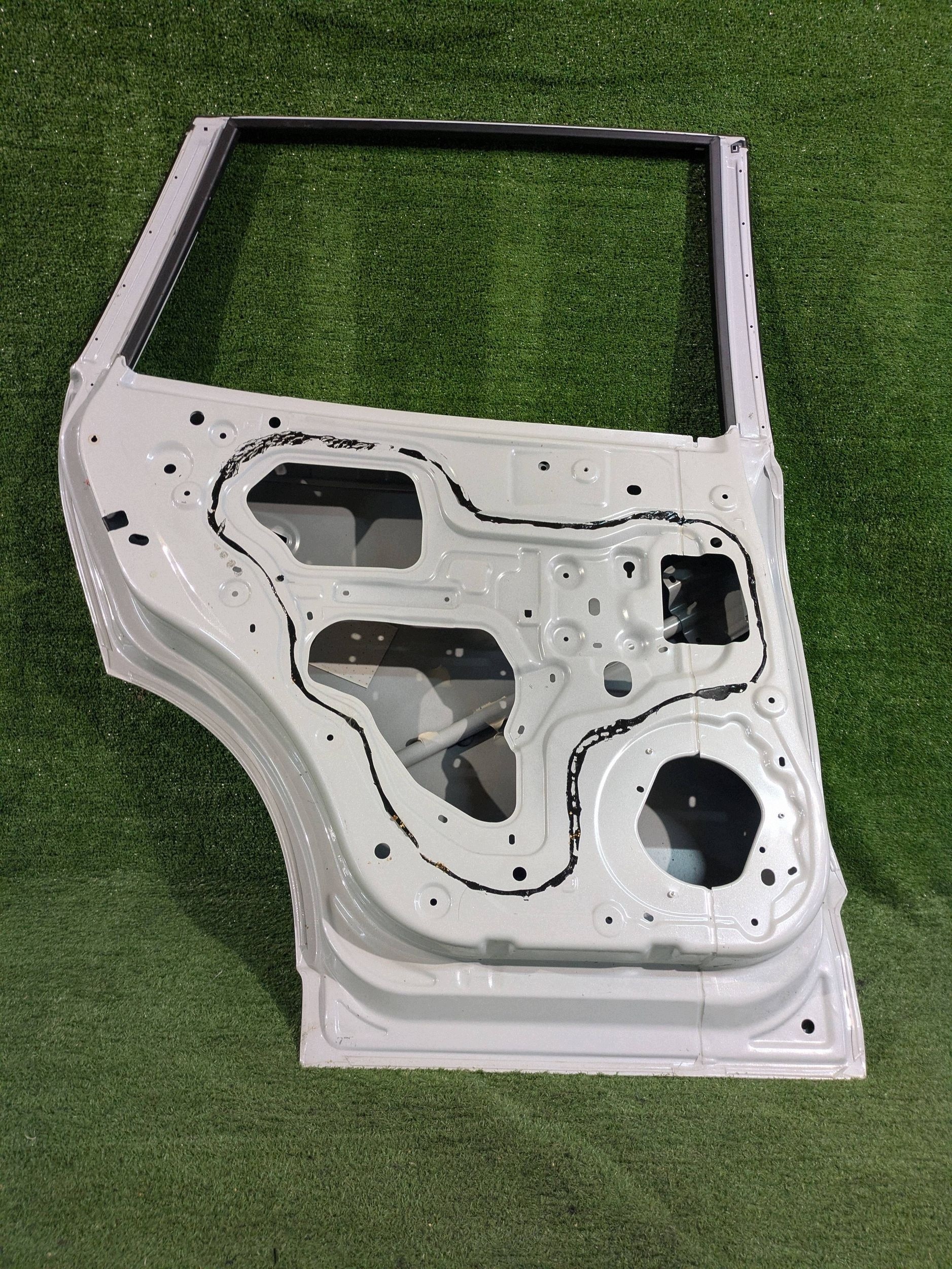 door rear. left left rear part RENAULT KOLEOS II 17- NR.D4817
