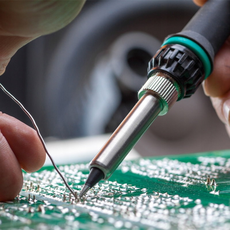 CYNA LUTOWNICZA CYNEL DO LUTOWANIA SPOIWO LUTOWNICZE W ROLCE FLUX 50g 1mm Średnica 1 mm