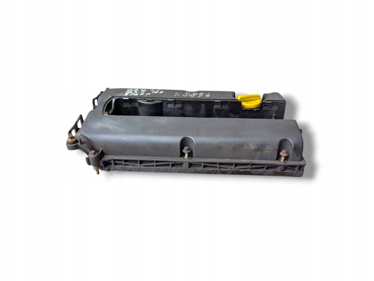 Abdeckung der Ventile Opel Astra GTC H facelift 2007 55564395