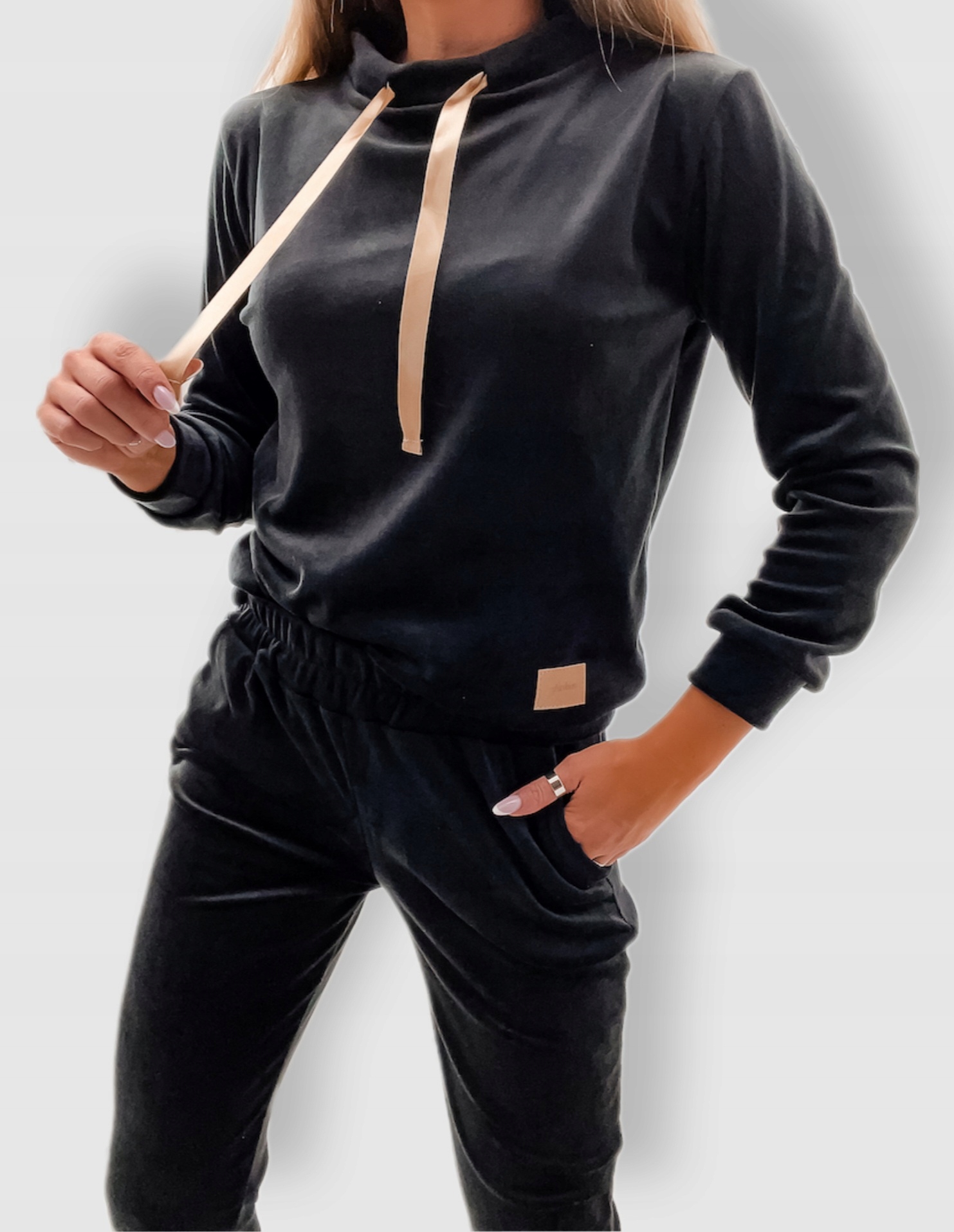 Teplákovka Velurový Premium Moon Černý vel. M