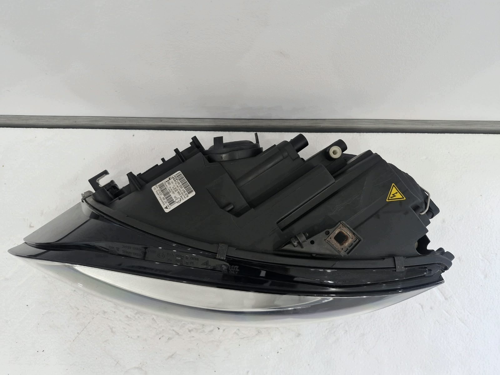 light left Audi TT TTS 8J LIFT Bi-Xenon LED positioning