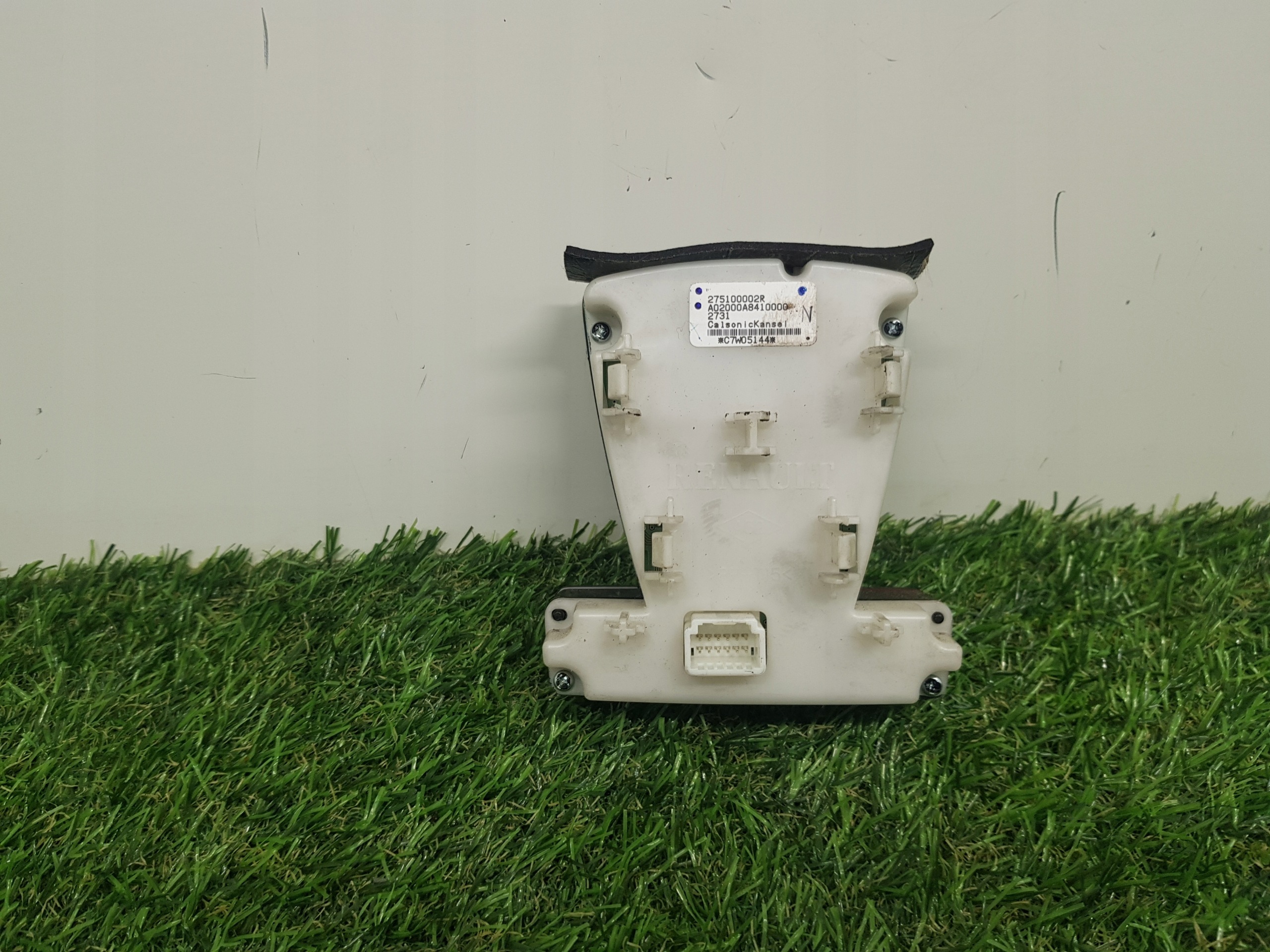control panel air conditioning devices RENAULT LAGUNA 3 275100002R