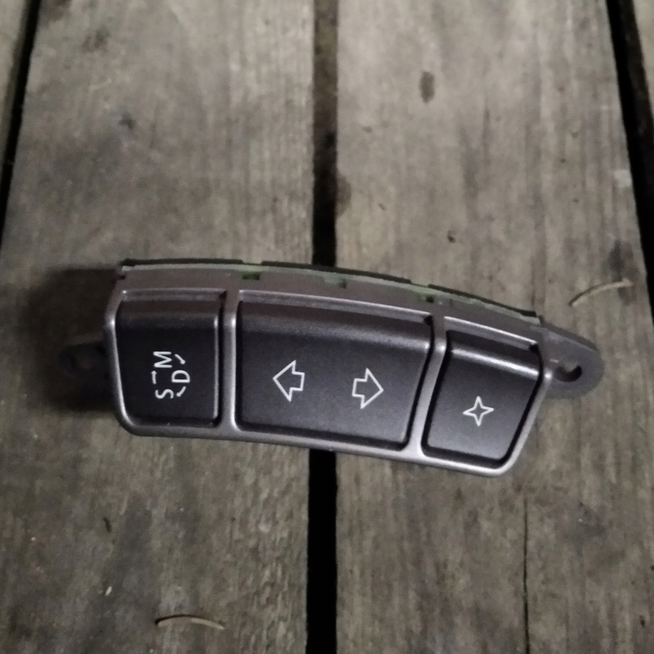 button MULTIFUNKCJI right BMW E65 6911586