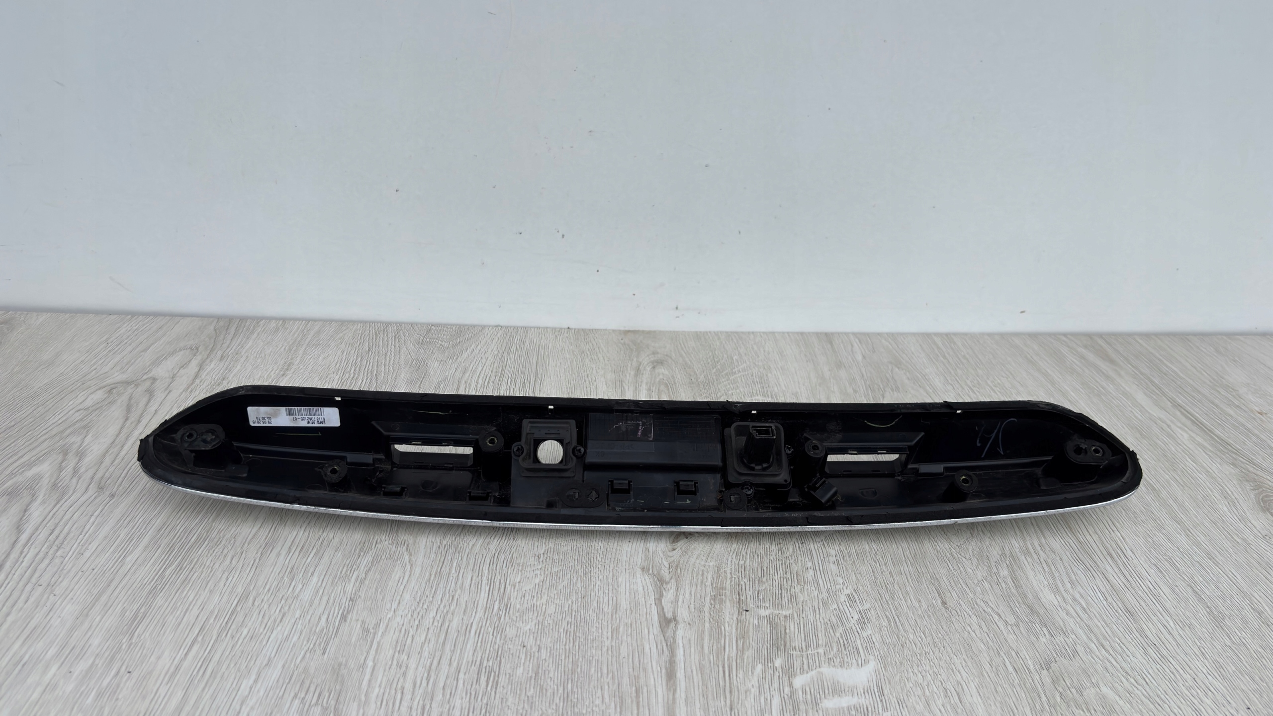 MINI COOPER moulding cap bonnet lighting signs 51137362125 K73/SI125