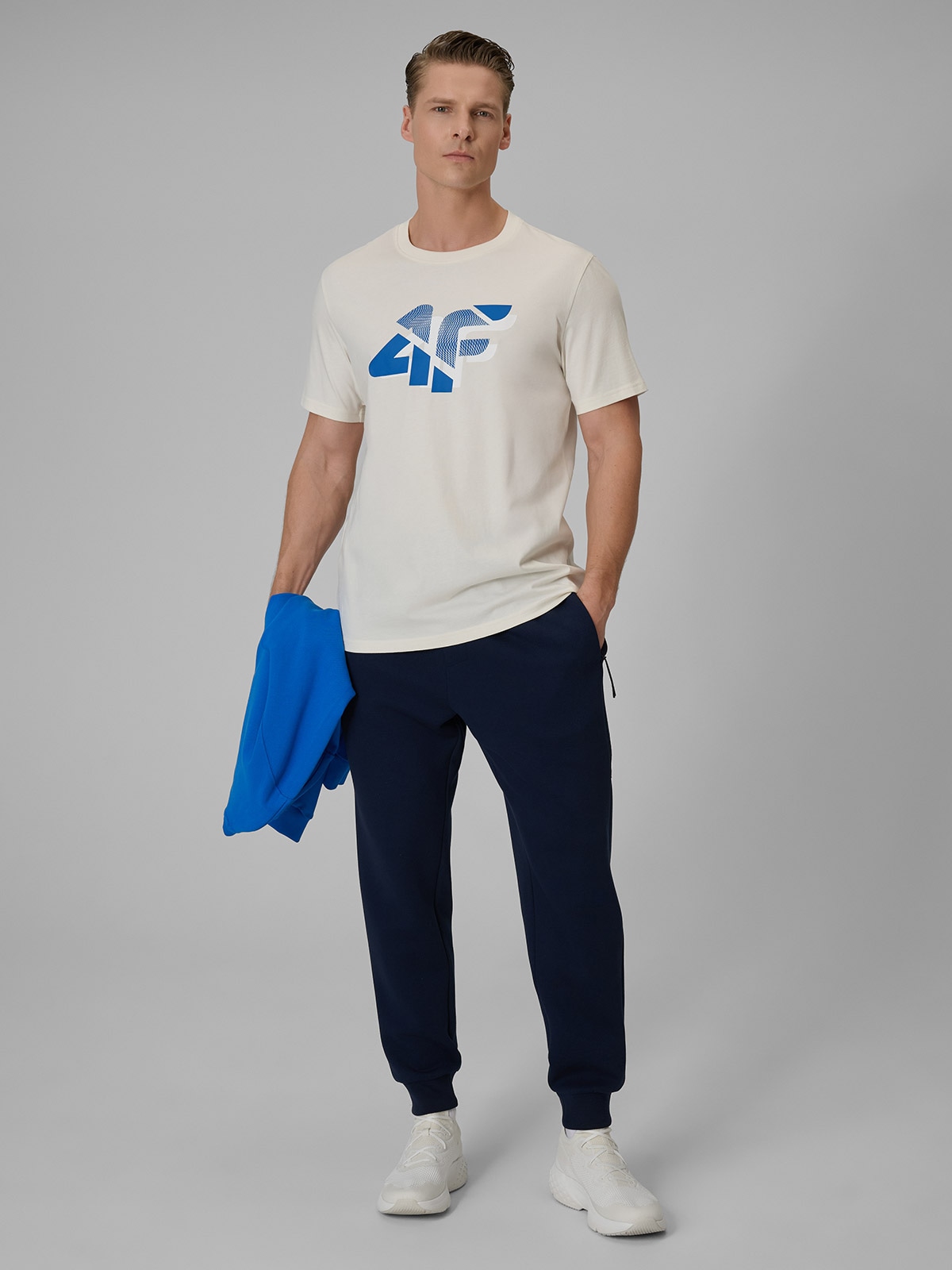 4F Pánské Teplákové Joggery V Modré Barvě S Kapsami