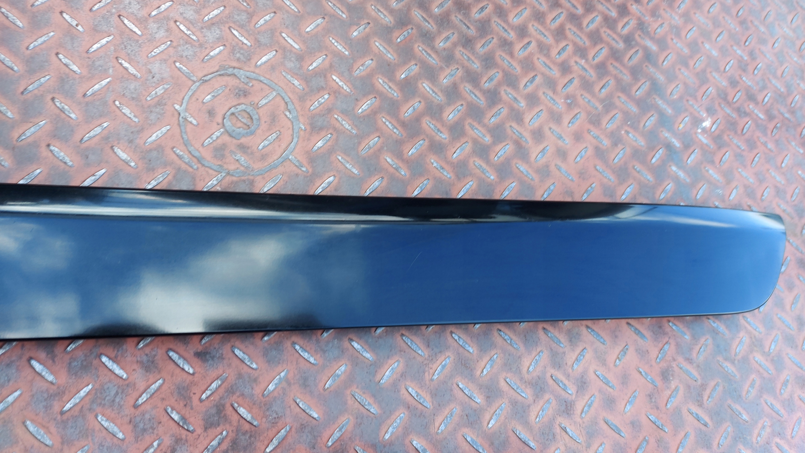 moulding cap bonnet rear part TOYOTA RAV4 V 18