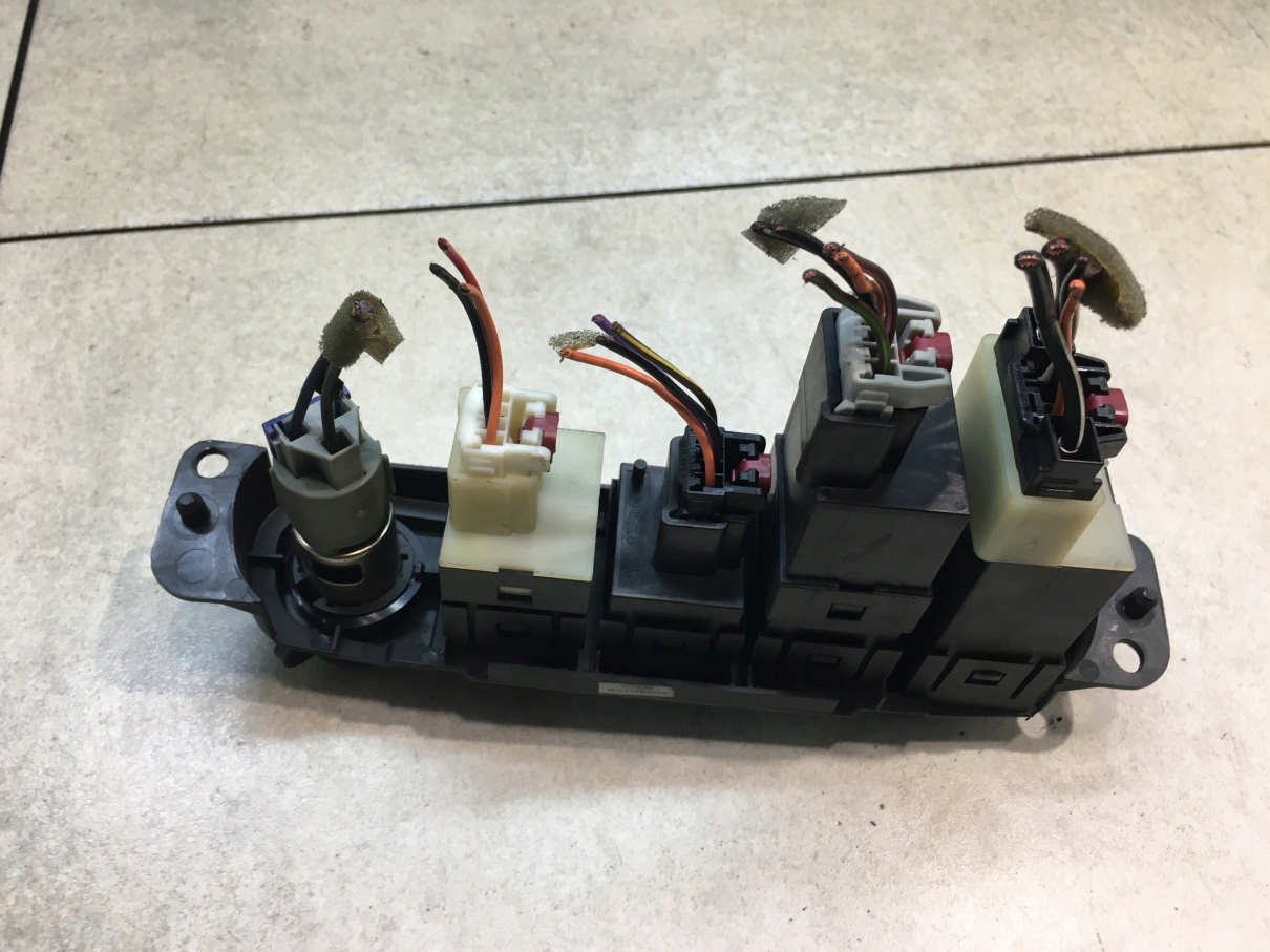 PANEL Bouton CHRYSLER PT CRUISER 2.2 CRD