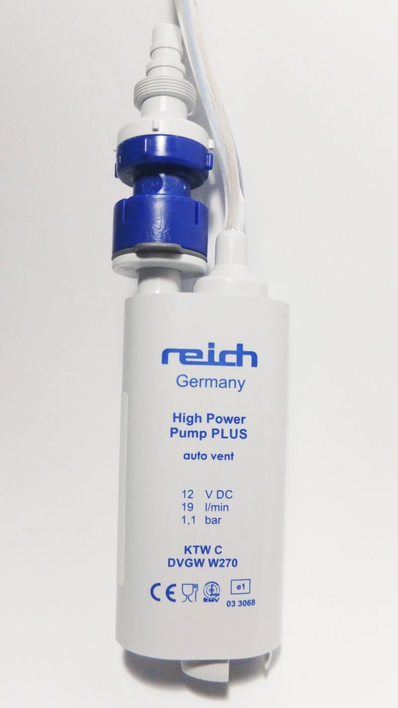 RE62057 - Водяной насос для прицепа 19л / мин 12В REICH