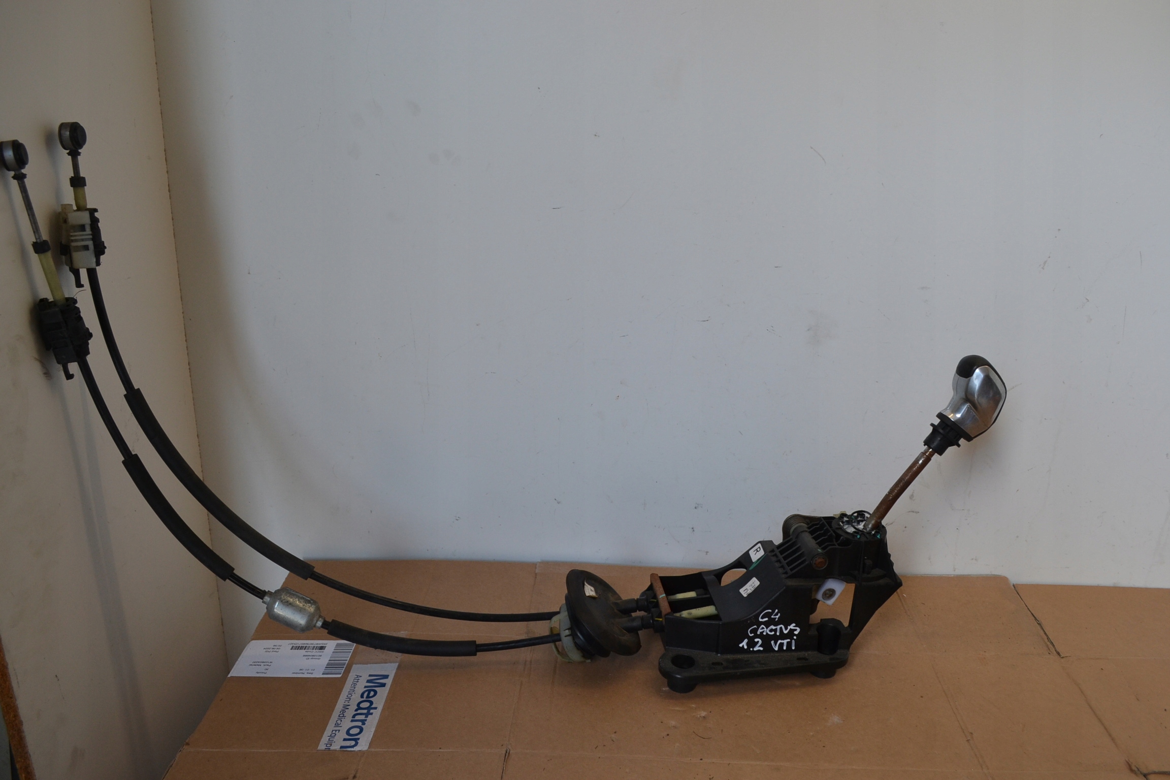 Mecanisme levier vitesse Câble Engrenage citroen c4 cactus 1.2 vti 9808161480