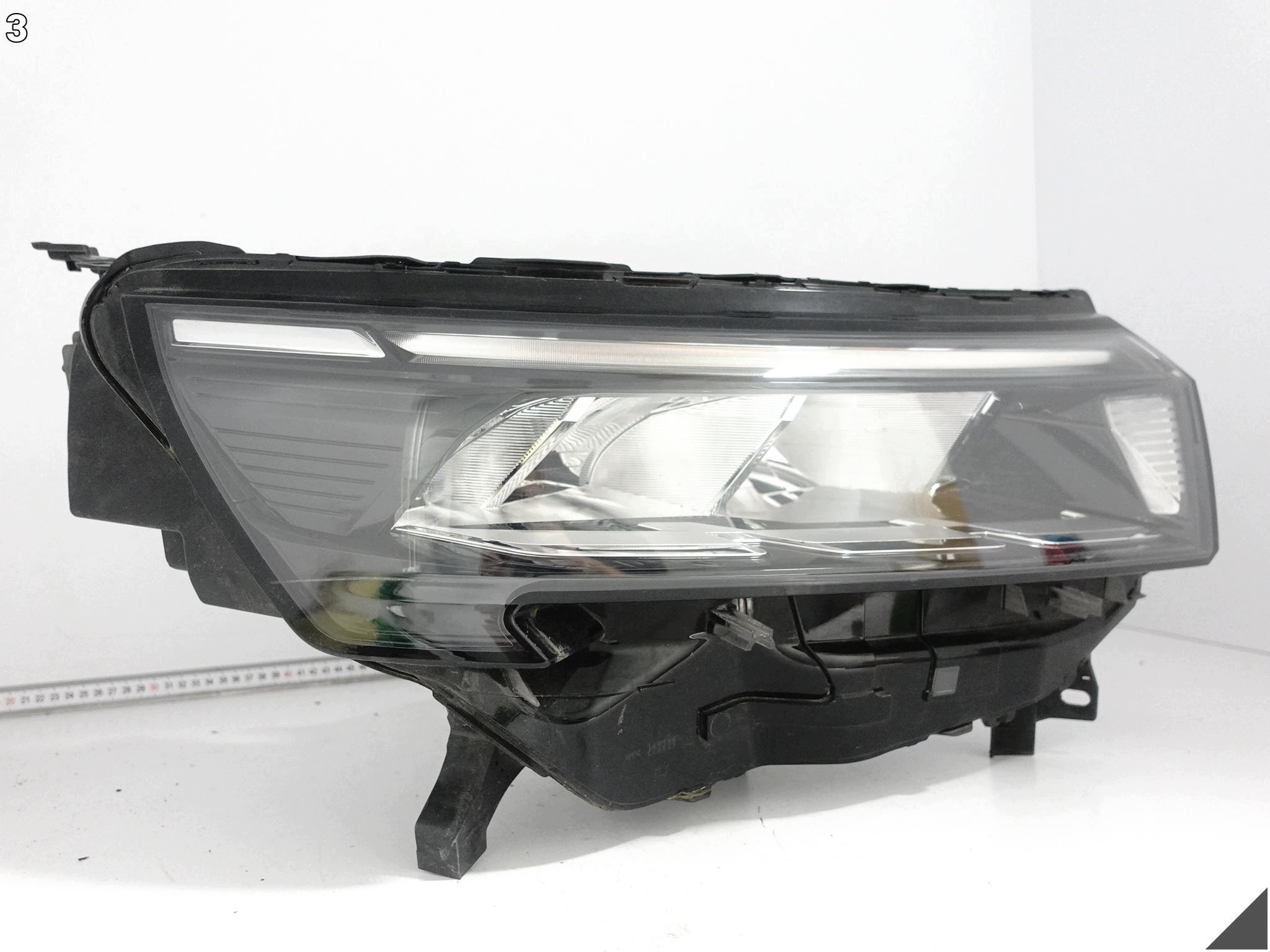 NISSAN TOWNSTAR 21- light normal fog light + LED right front EUROPA