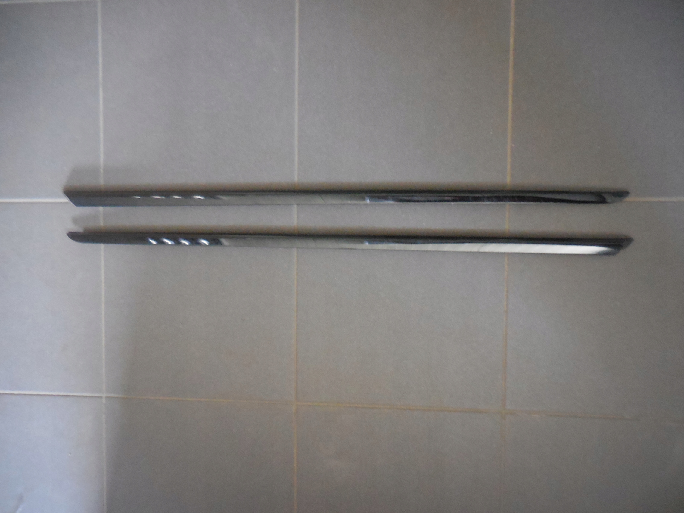 Audi OEn0854328 накладка скид воду