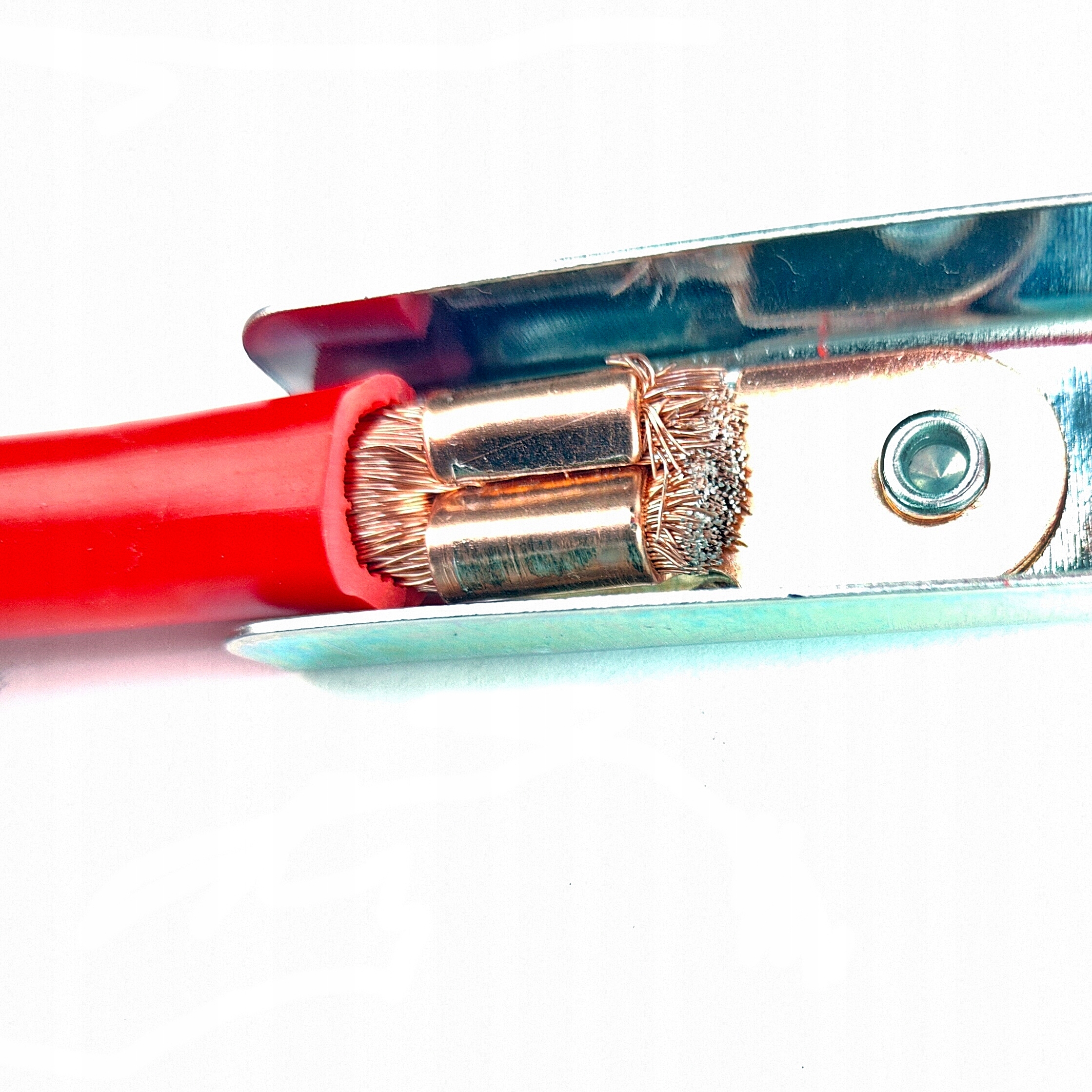 MOCNE KABLE PRZEWODY ROZRUCHOWE 1500A 4,5M 4,5 METRA GRUBE NEOMAX Natężenie 1500 A