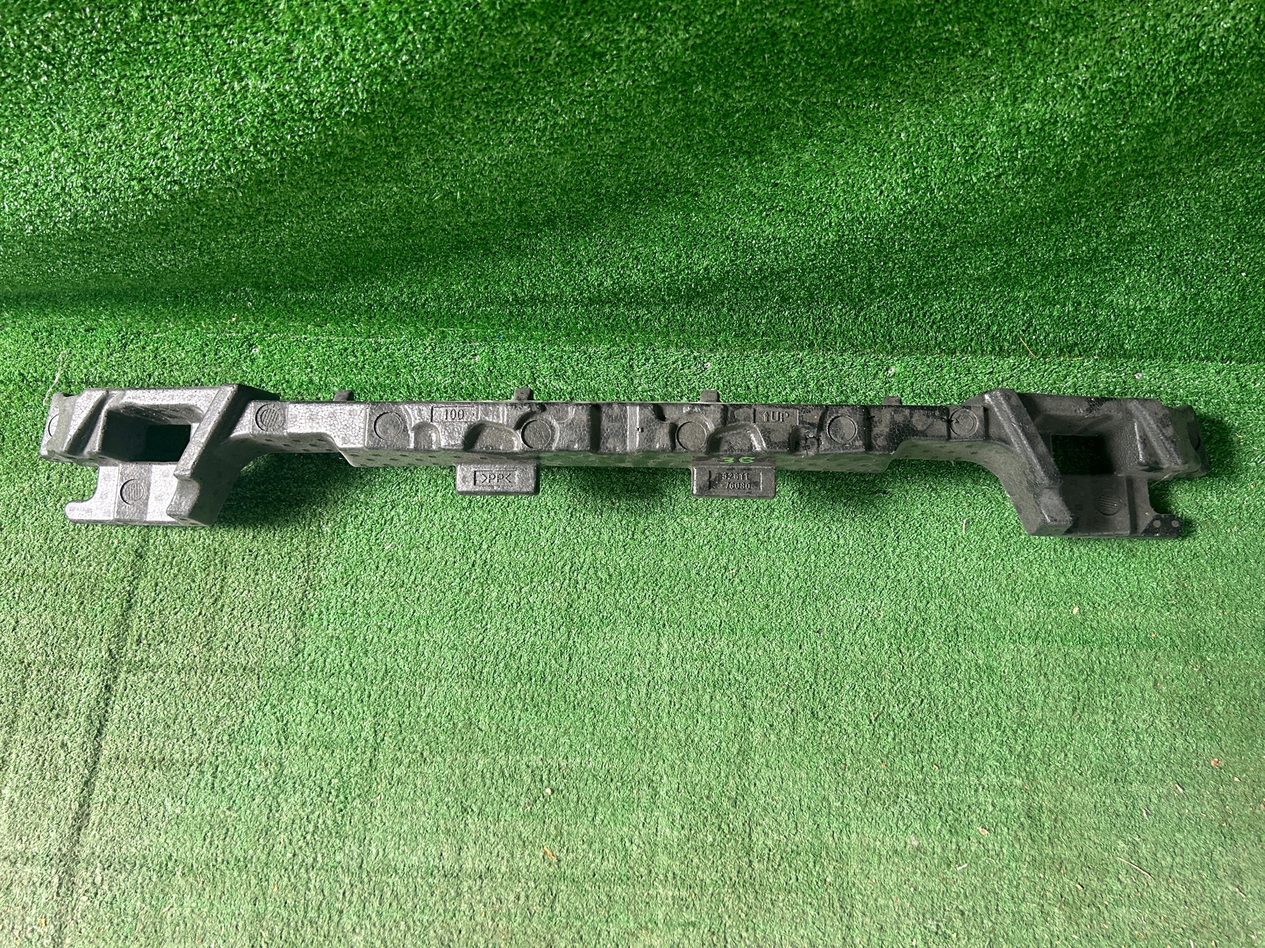 LEXUS UX 2018- ABSORBER nárazníku předek 52611-76080