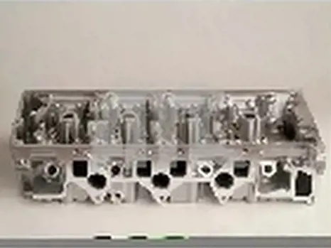 GŁOWICA SILNIKA 908749 AMC