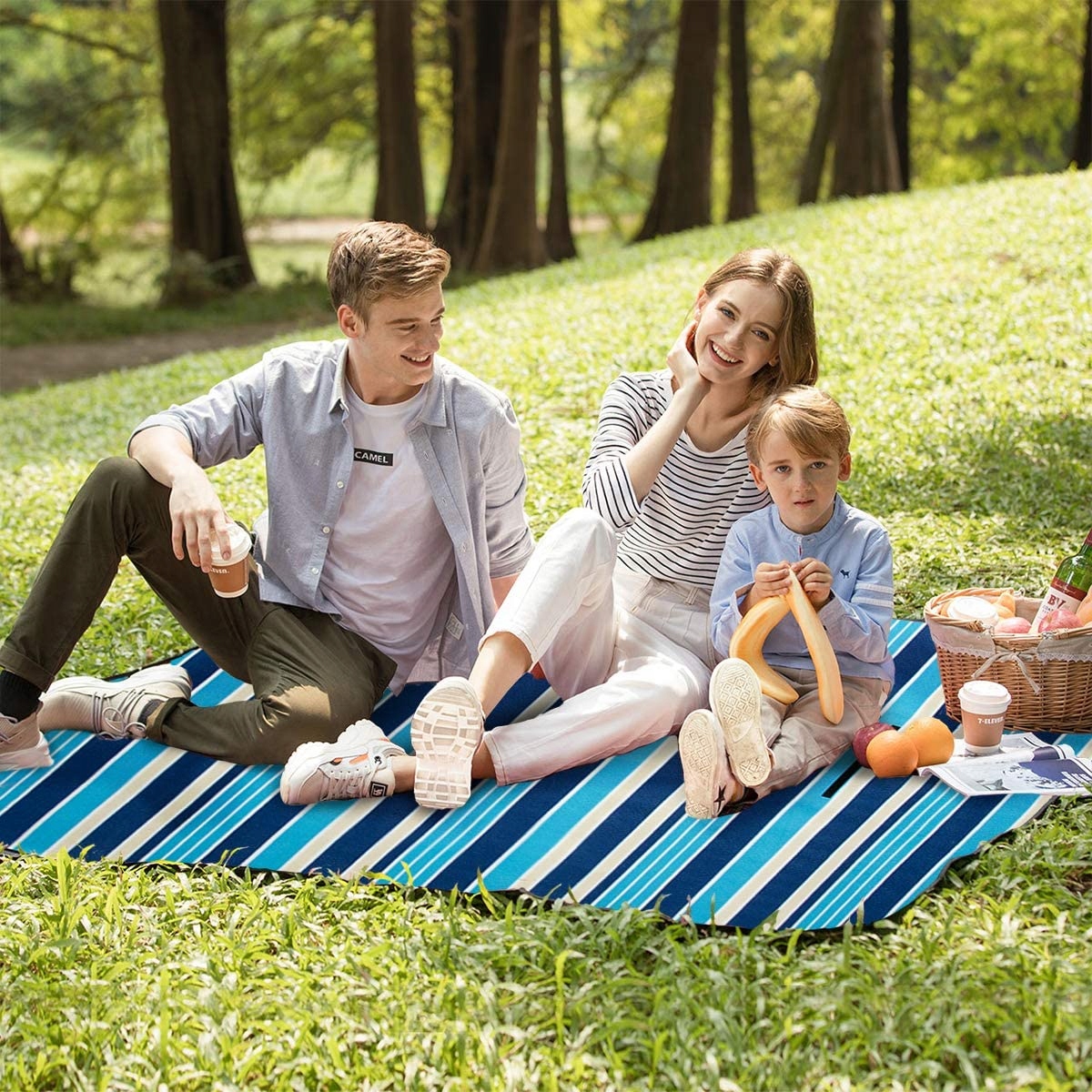DUŻA MATA PIKNIKOWA KOC PLAŻOWY PIKNIKOWY IZOLACJA 3 warstwy 200cm WAKACJE Model 200cm