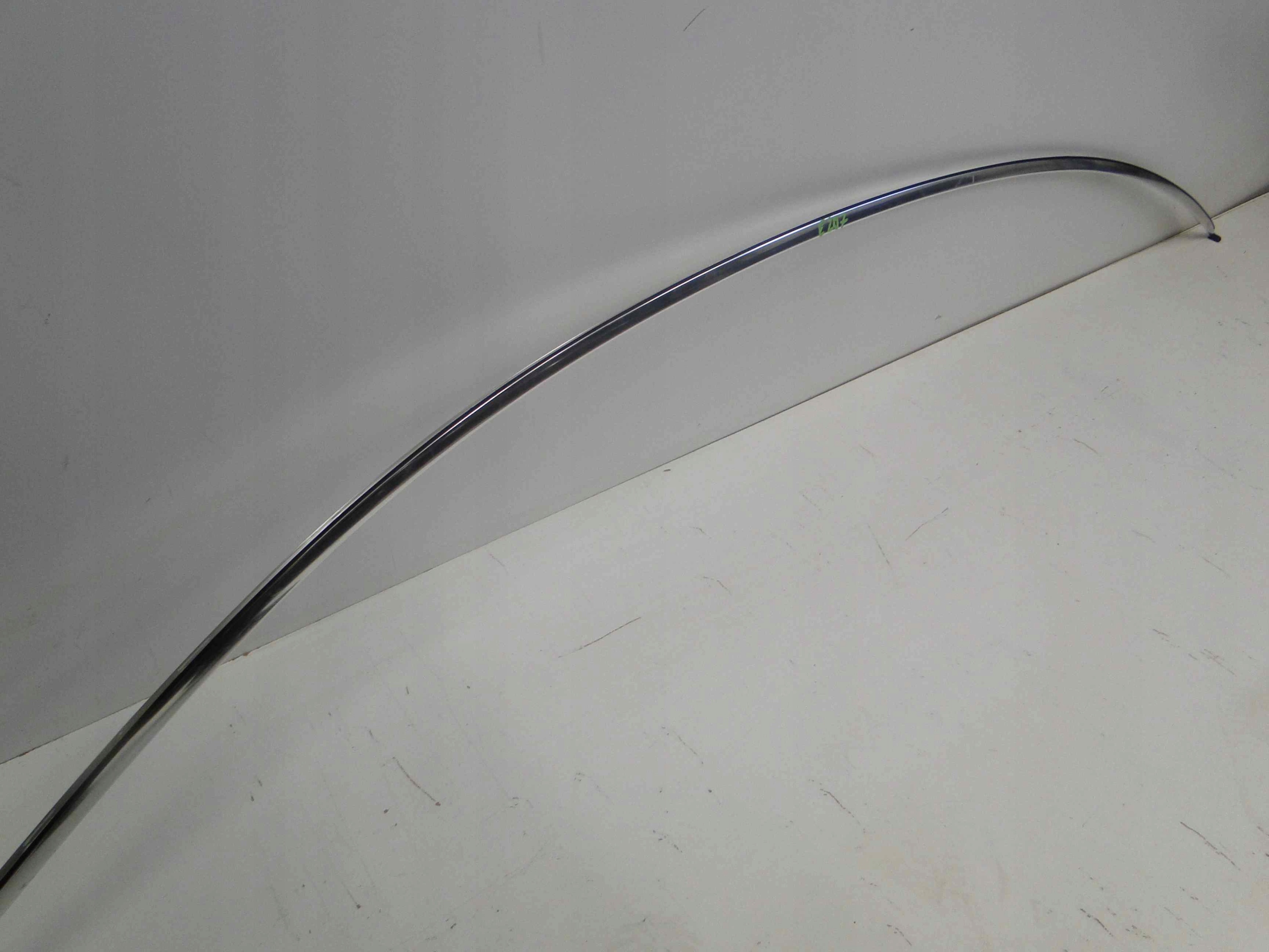 MERCEDES E 207 COUPE LIFT LISTWA OZDOBNA LEWA Producent części Mercedes-Benz OE