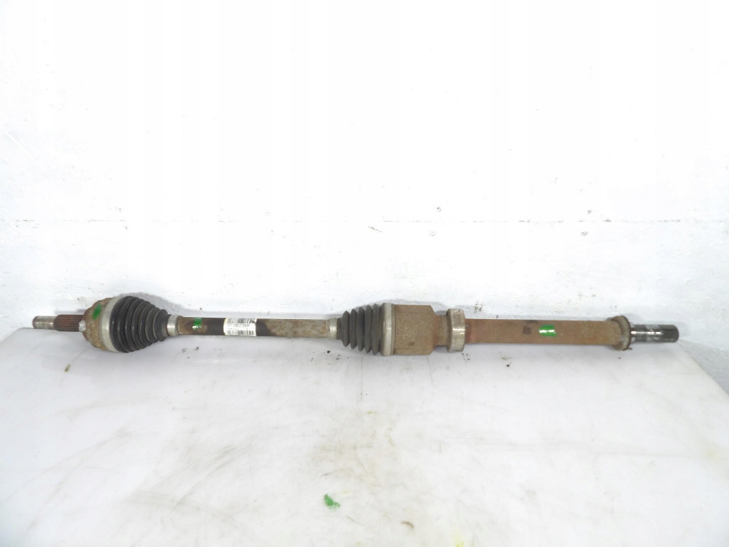 RENAULT CLIO 4 IV 1.5DCI semi-axis right front 391008239R