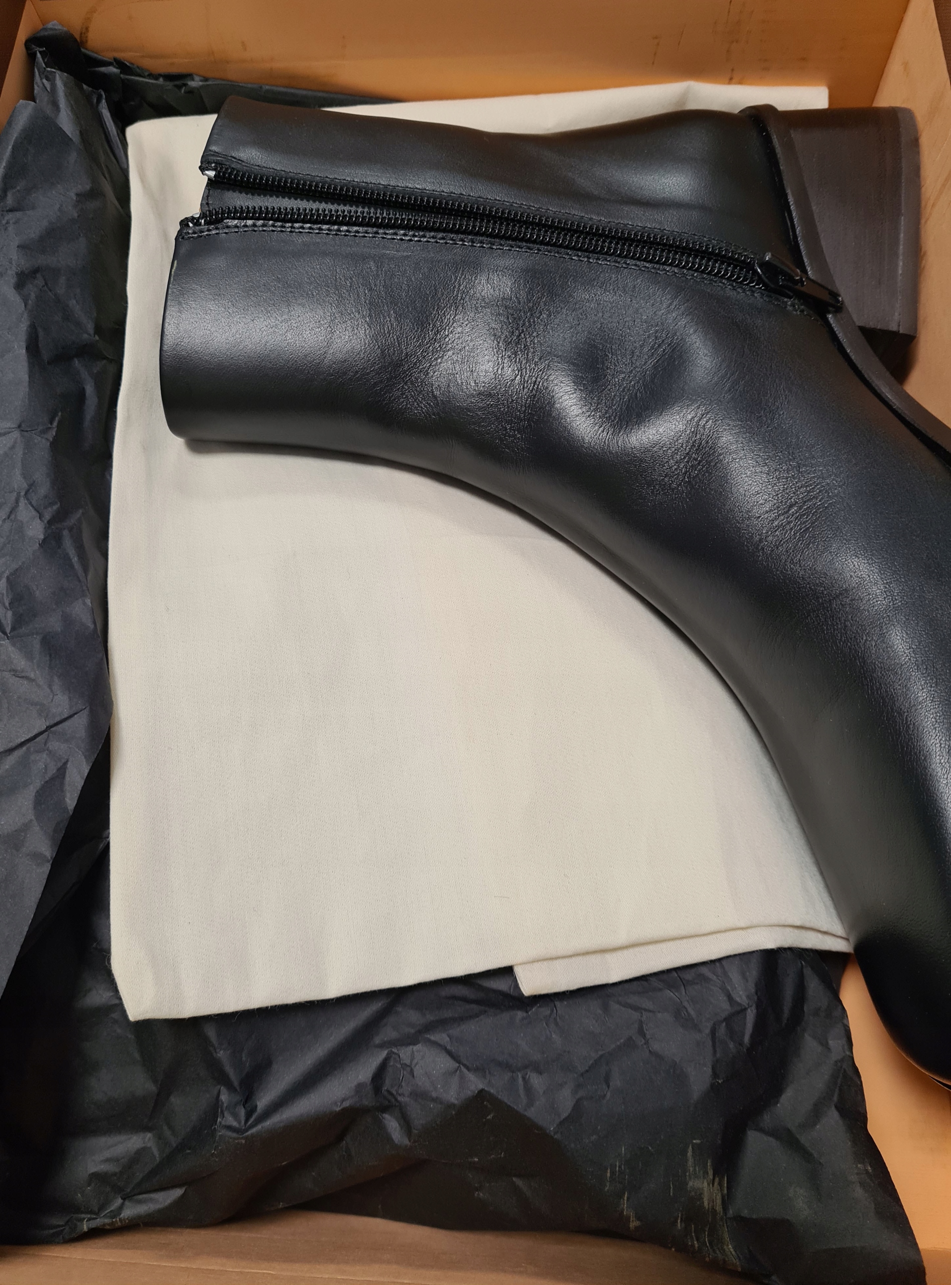 Rejina Pyo Botki Black r.39 Płeć kobieta