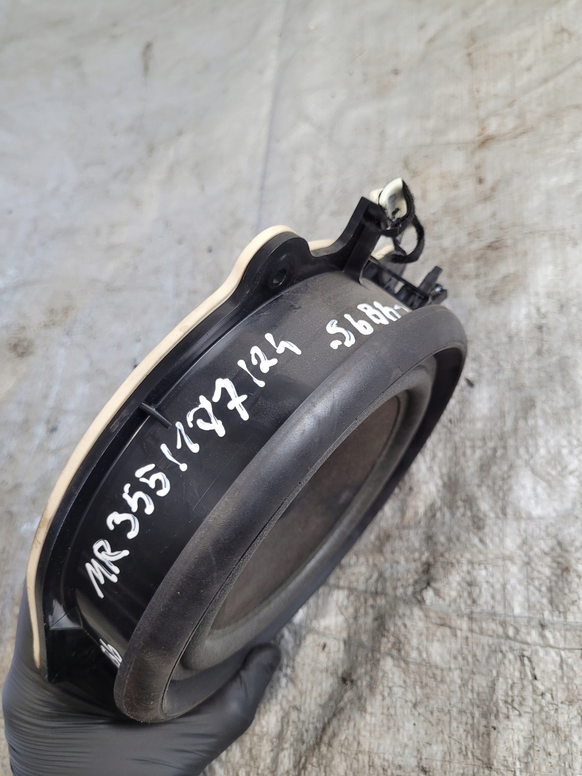 speaker door OE 8E0035411 AUDI A4 B6 03r.